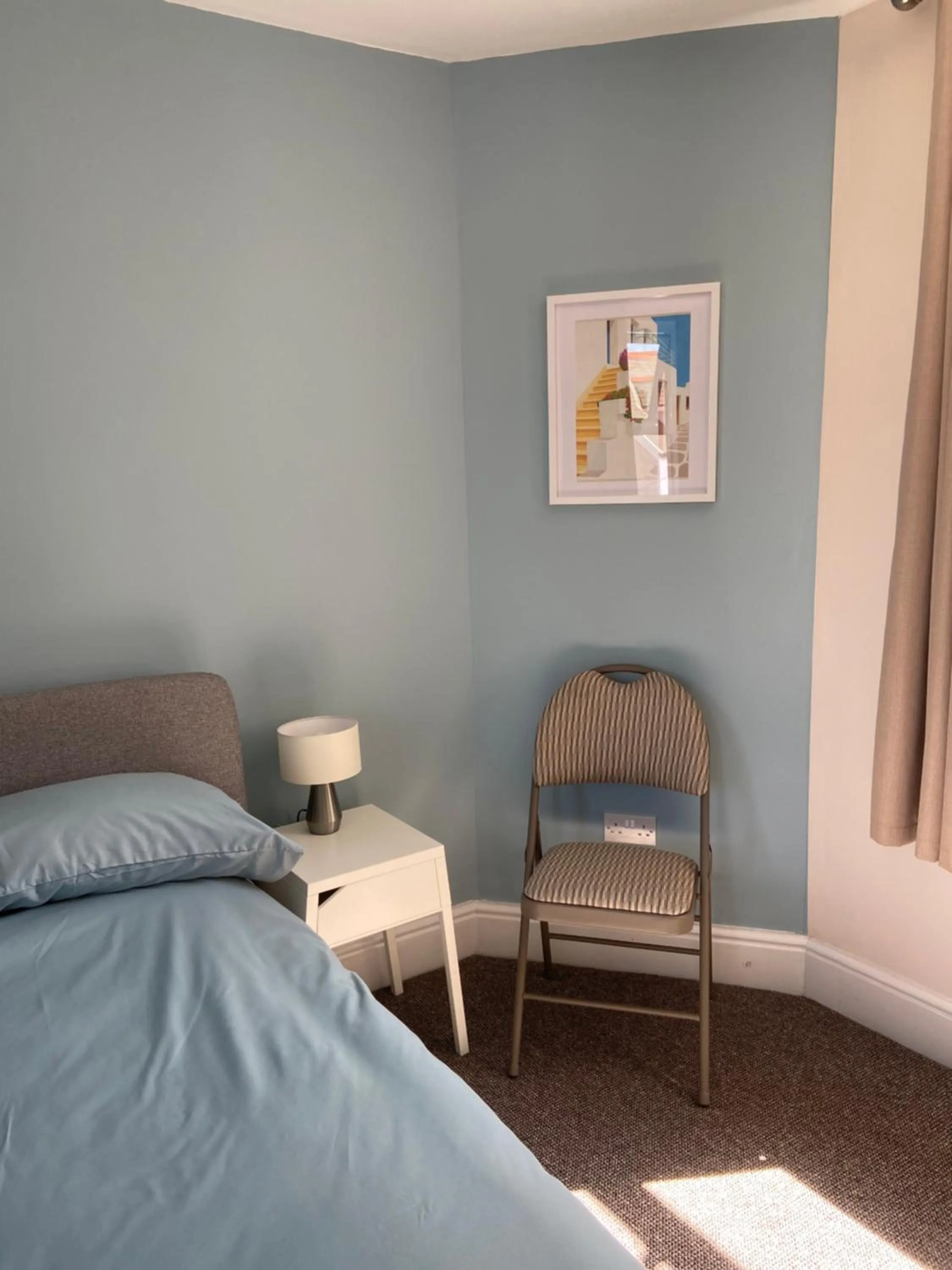 Bed in Homewood Airbnb, Combe Martin, Devon - 300m to the Beach!