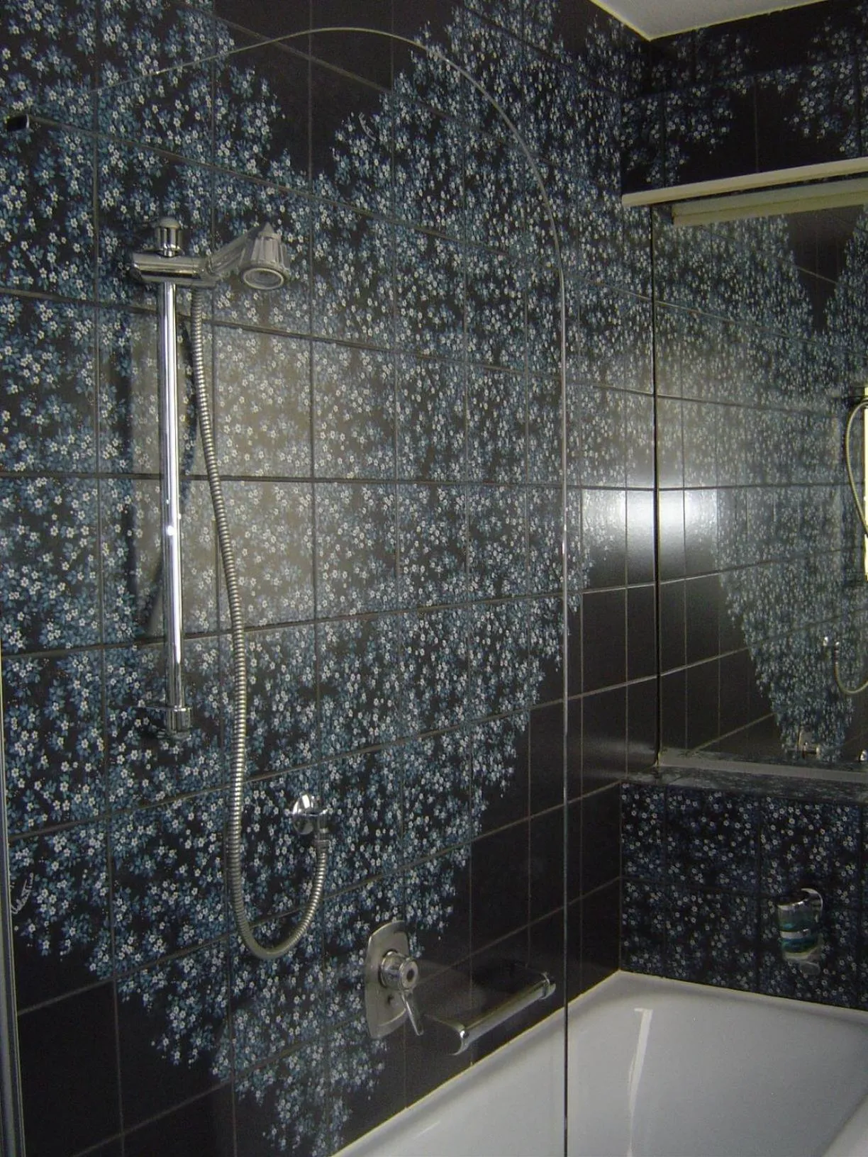 Shower in Hotel Alte Post