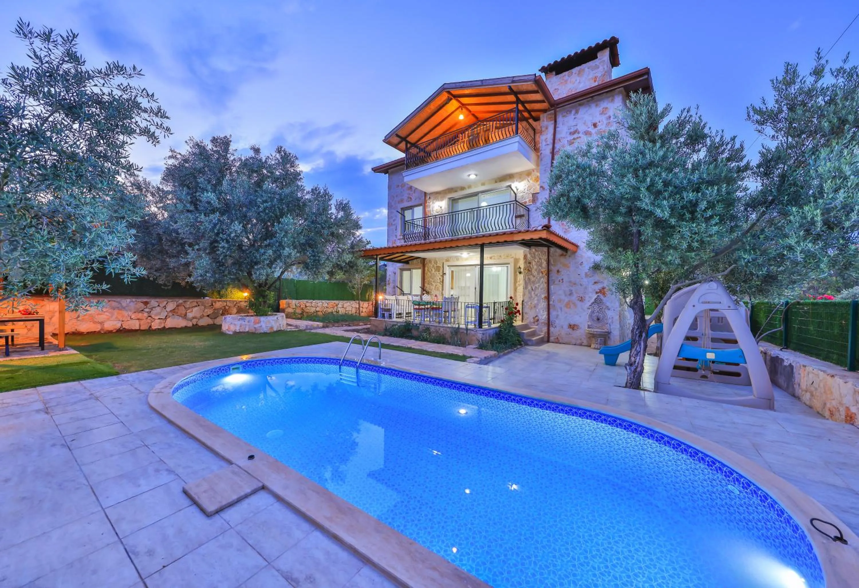 Property building in Villa Candan Kaş
