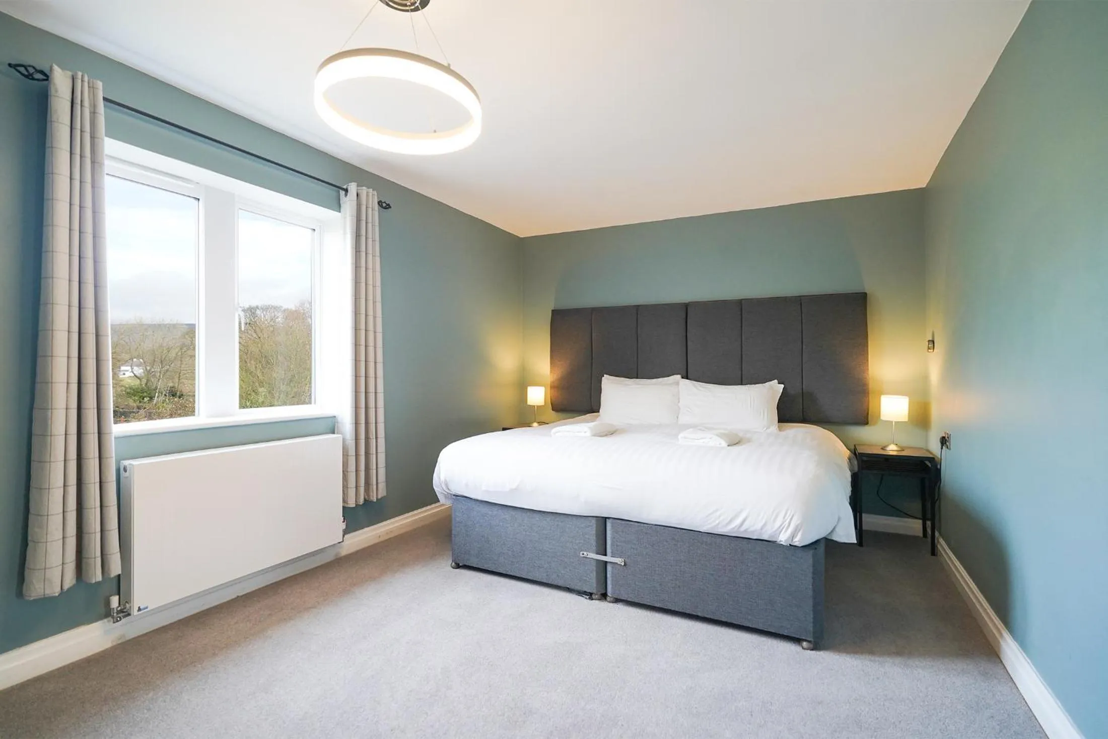 View (from property/room), Bed in Cheshire Mews