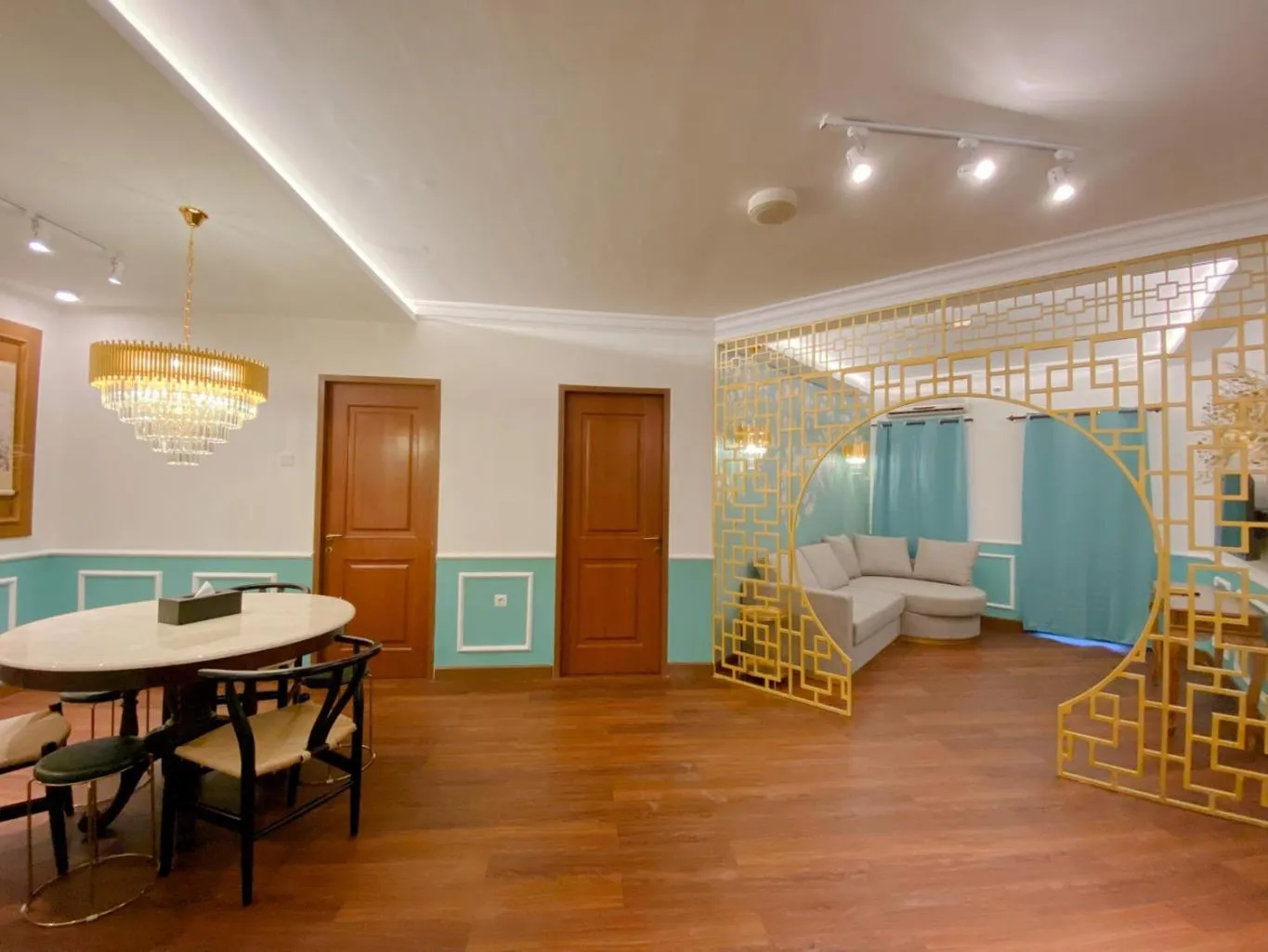 youre at - The Majesty Apartment