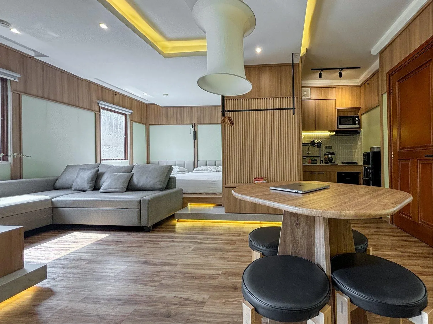 youre at - The Majesty Apartment