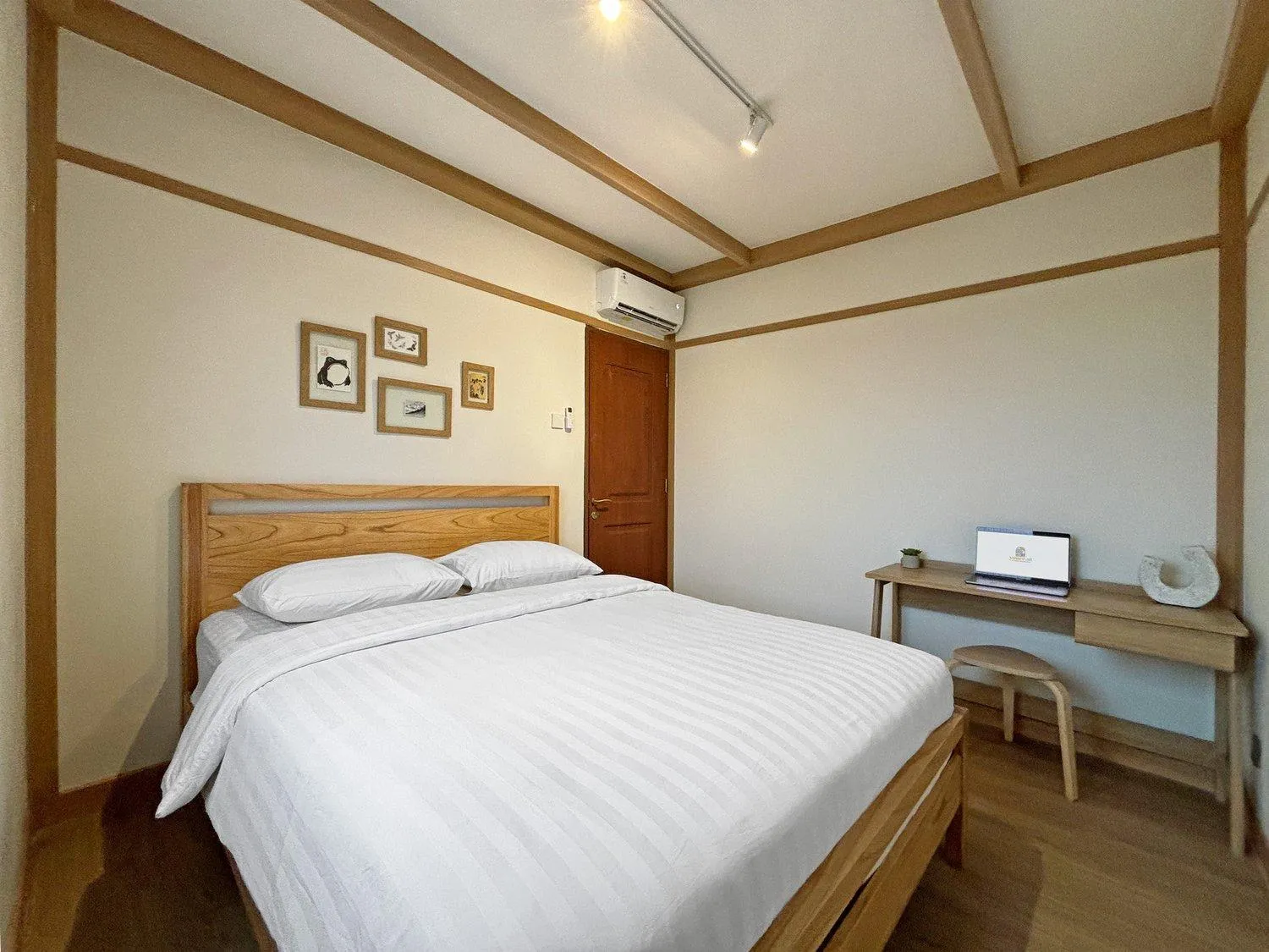 Bed in youre at - The Majesty Apartment