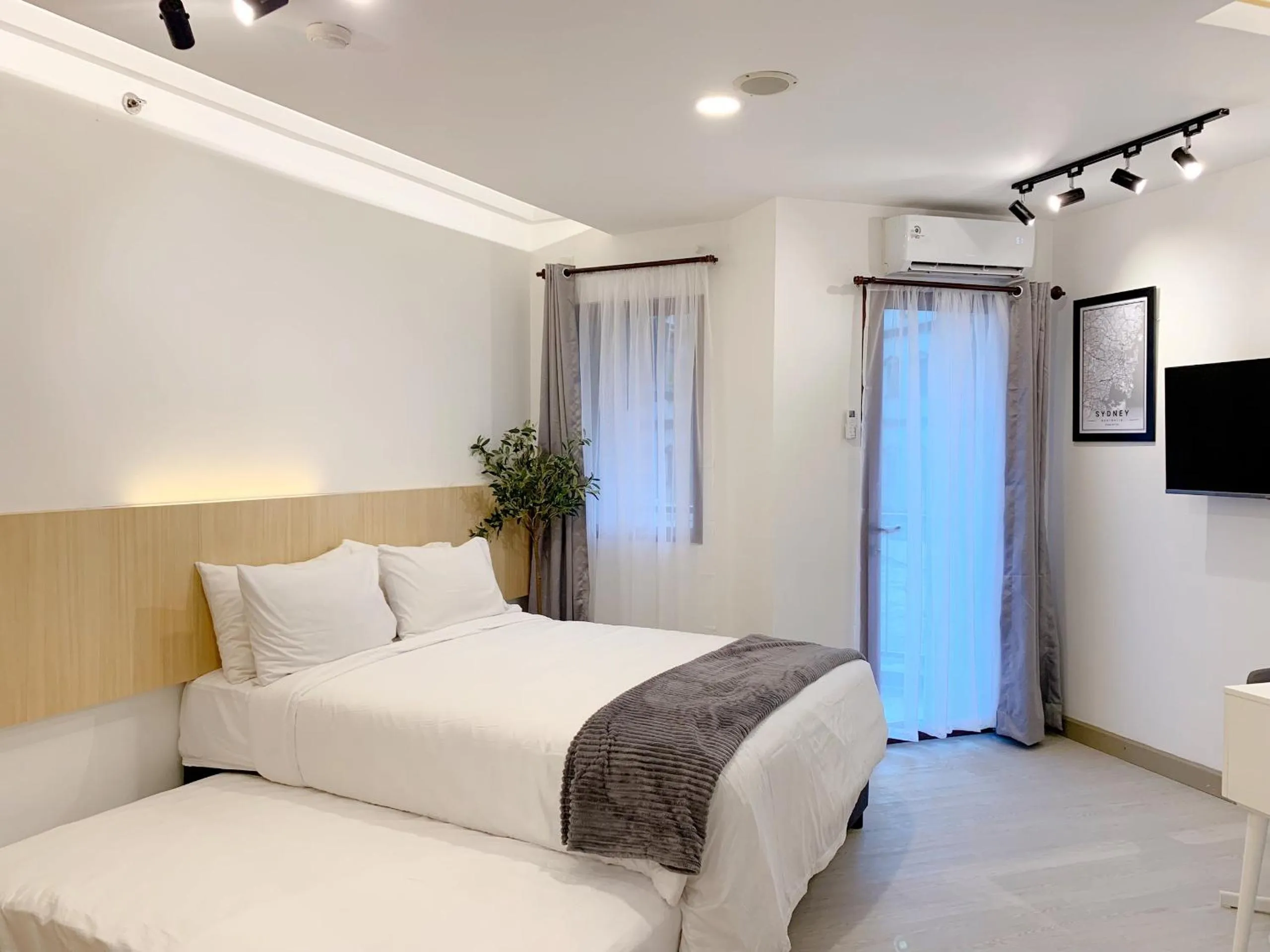 Bed in youre at - The Majesty Apartment