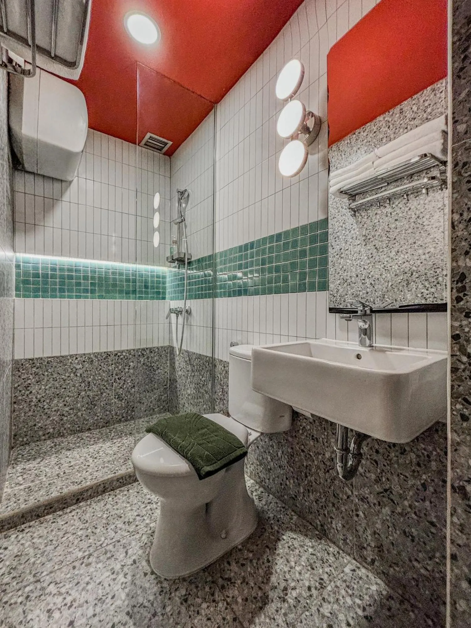 youre at - The Majesty Apartment