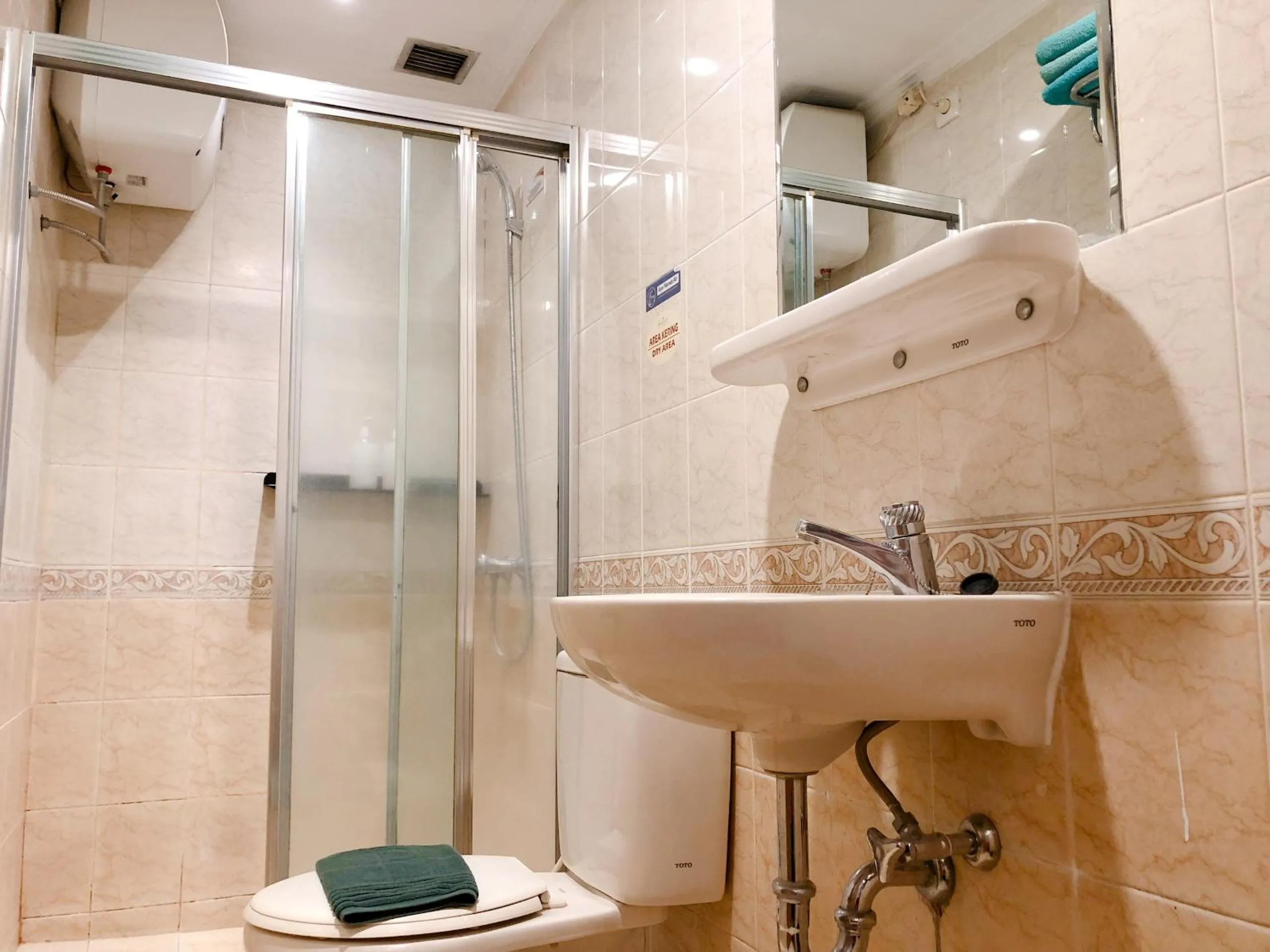 youre at - The Majesty Apartment