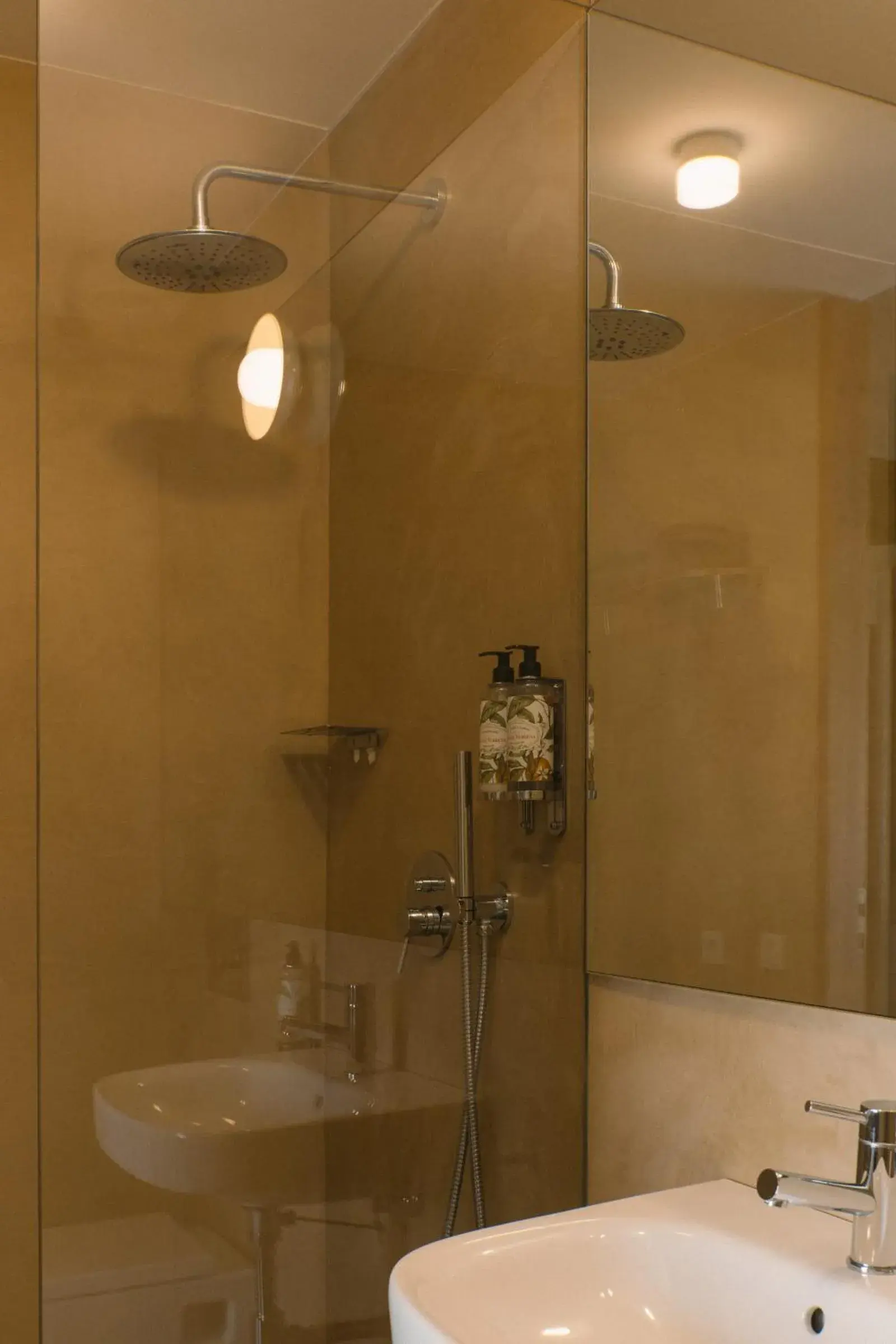 Bathroom in Outsite Porto Mouco Bathroom in Outsite Porto Mouco