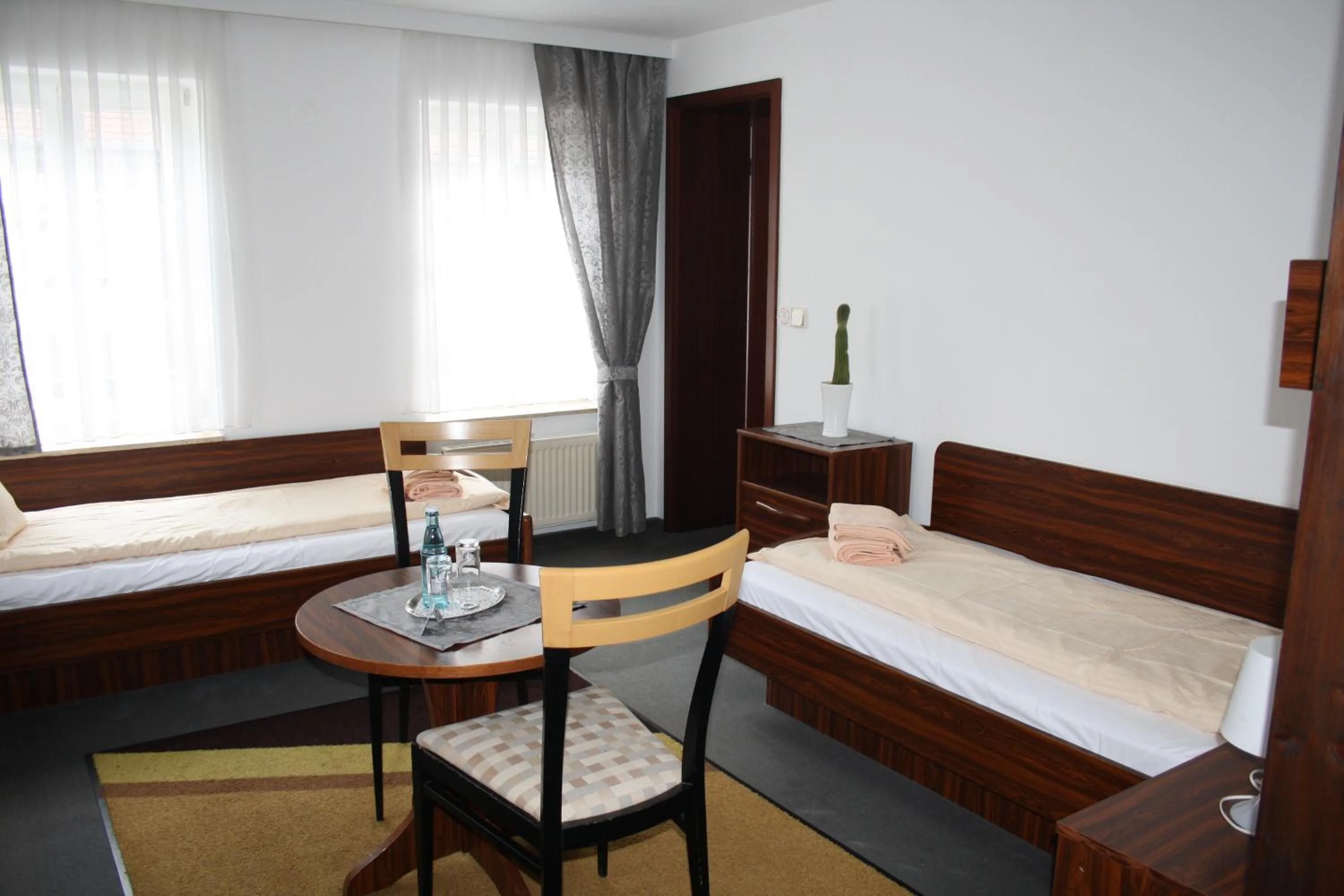 Bed in Hotel & Restaurant Aragwi