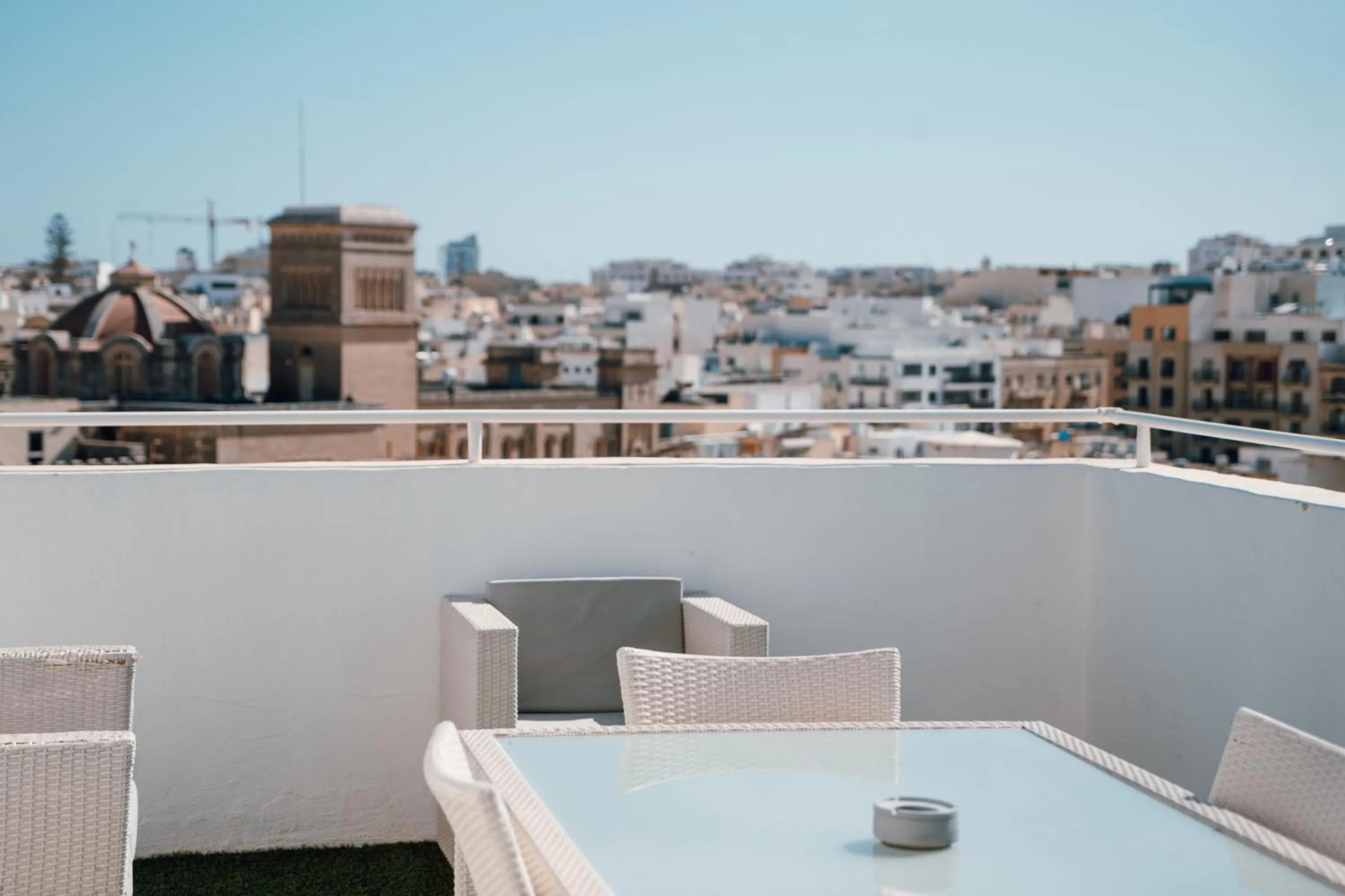 Patio in The Howard Hotel