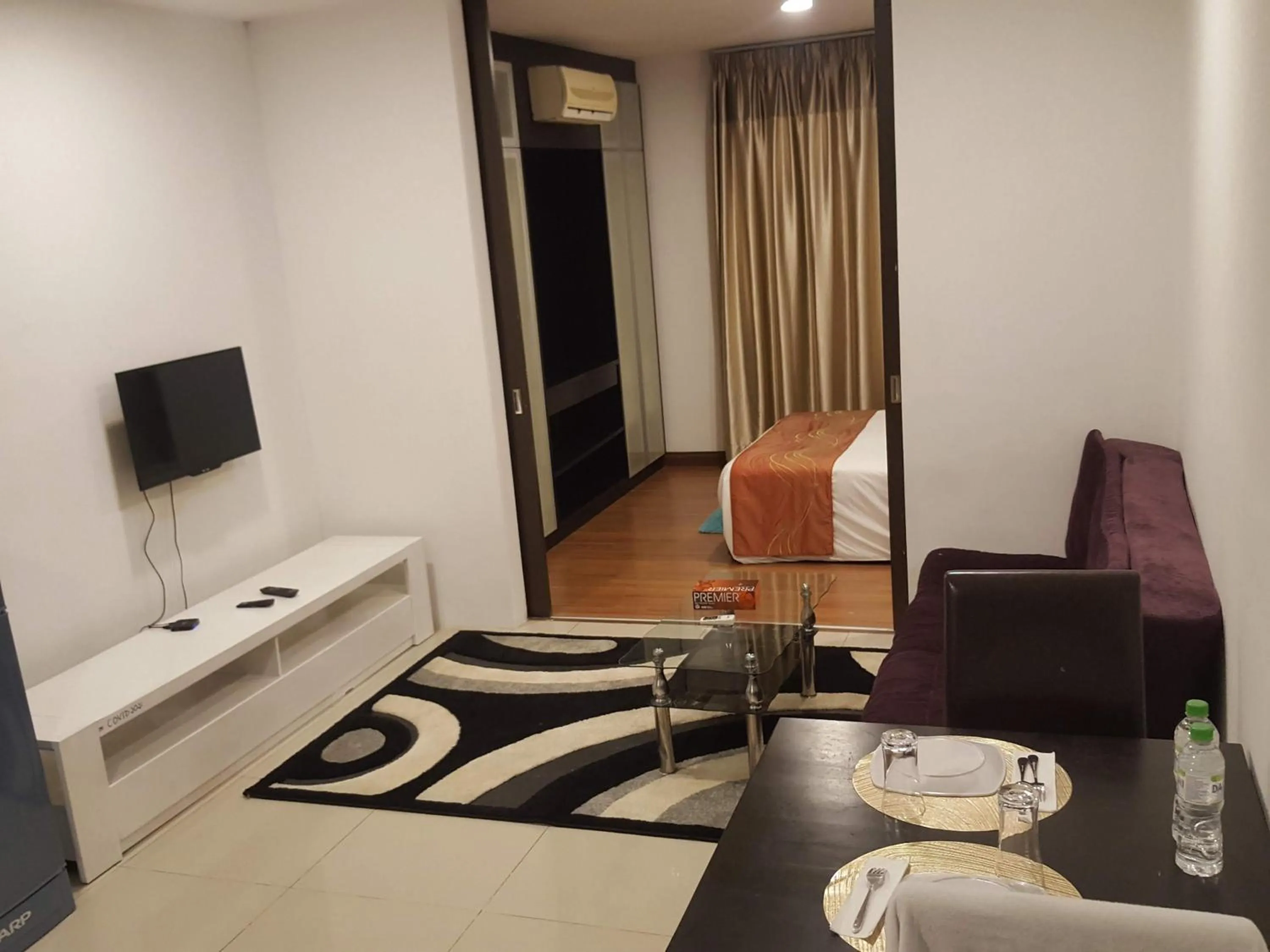 Living room in One Maxim Residence at Taragon