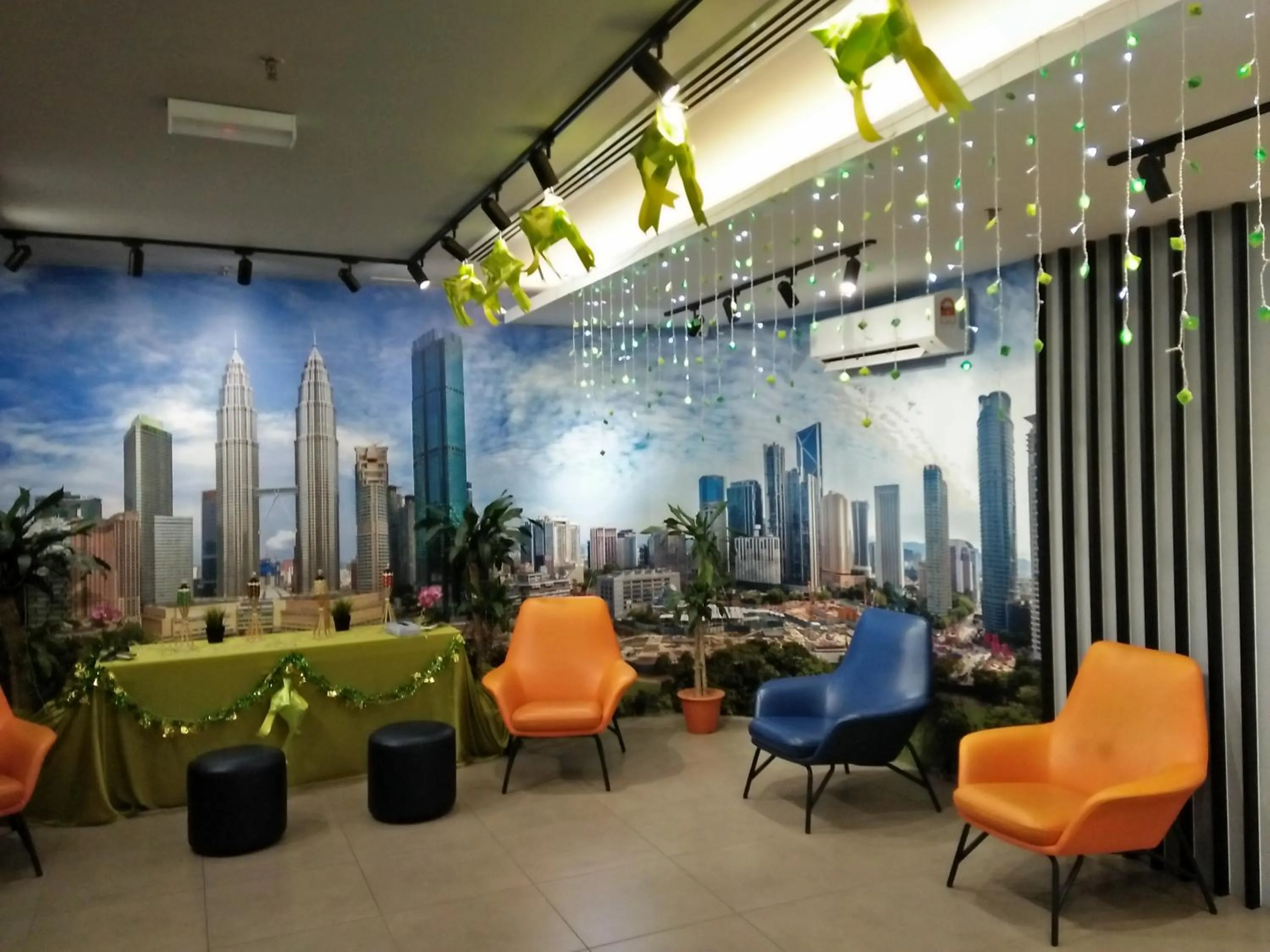 Lobby or reception in One Maxim Residence at Taragon