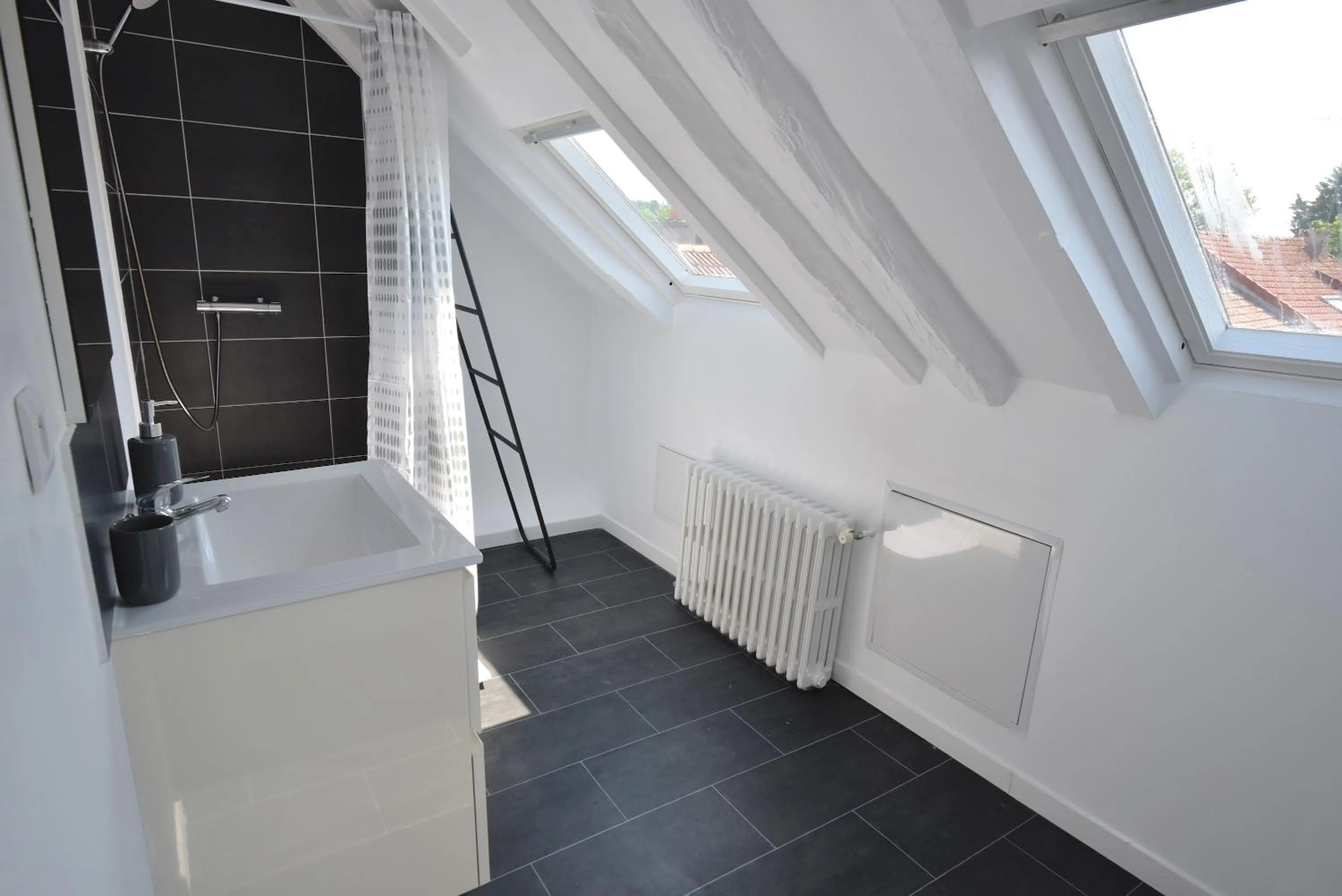 Shower in Welcome Home