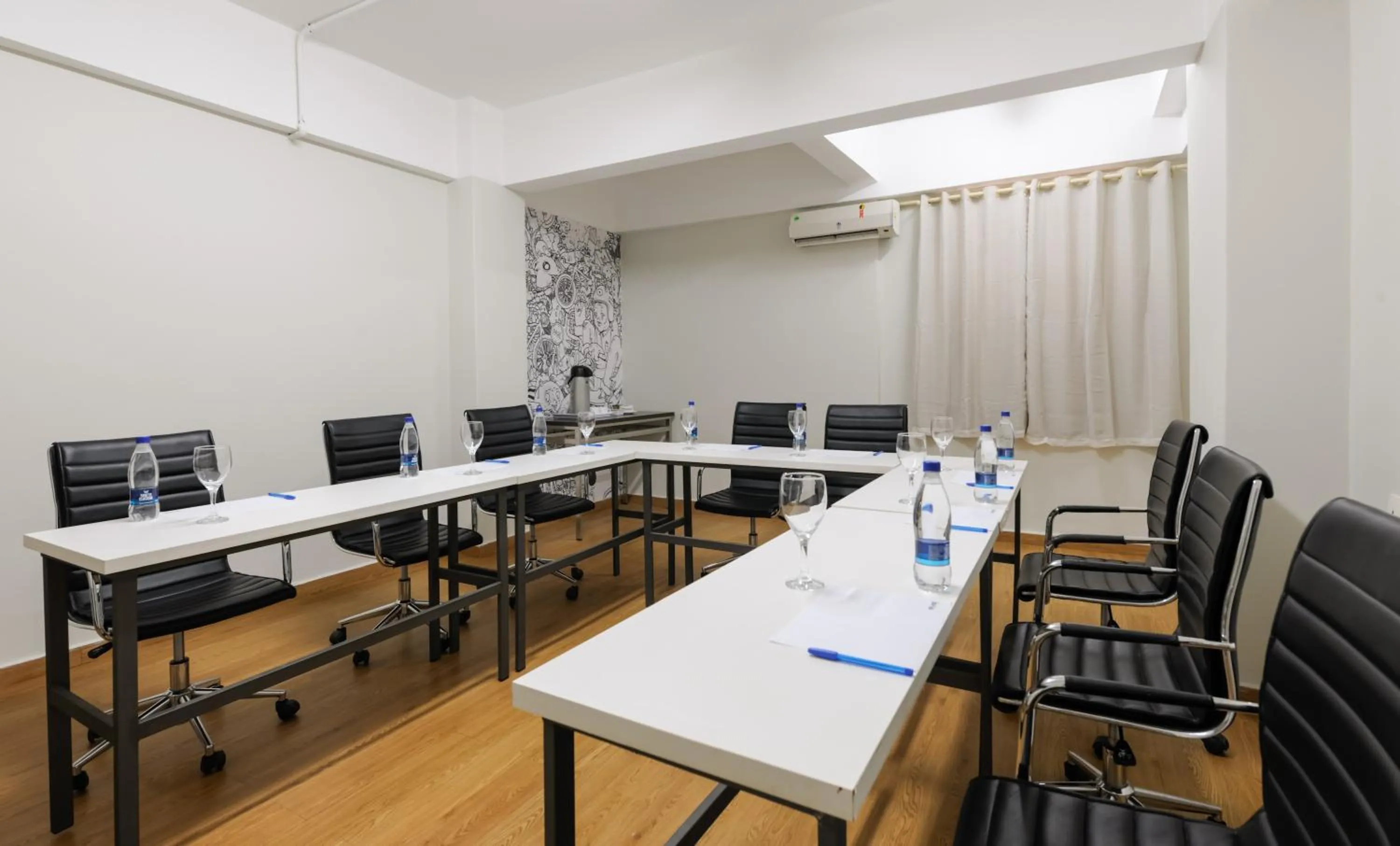 Meeting/conference room in Mural Living Hotel Manaus