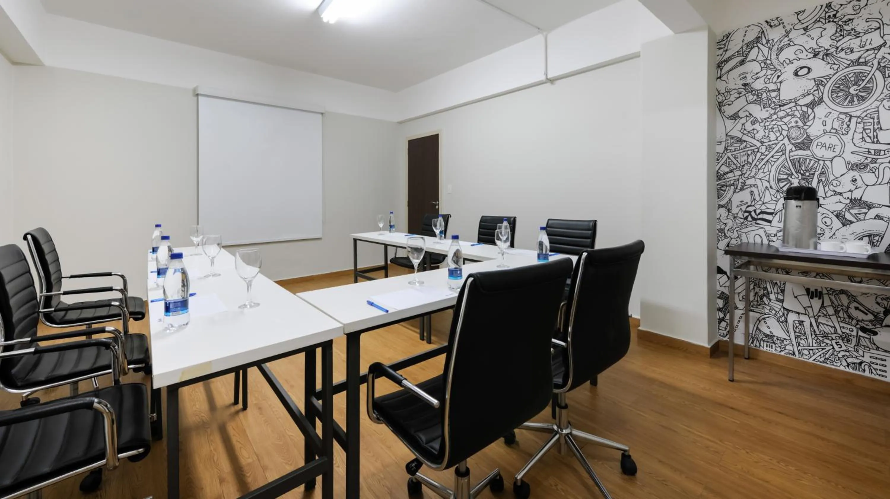 Meeting/conference room in Mural Living Hotel Manaus