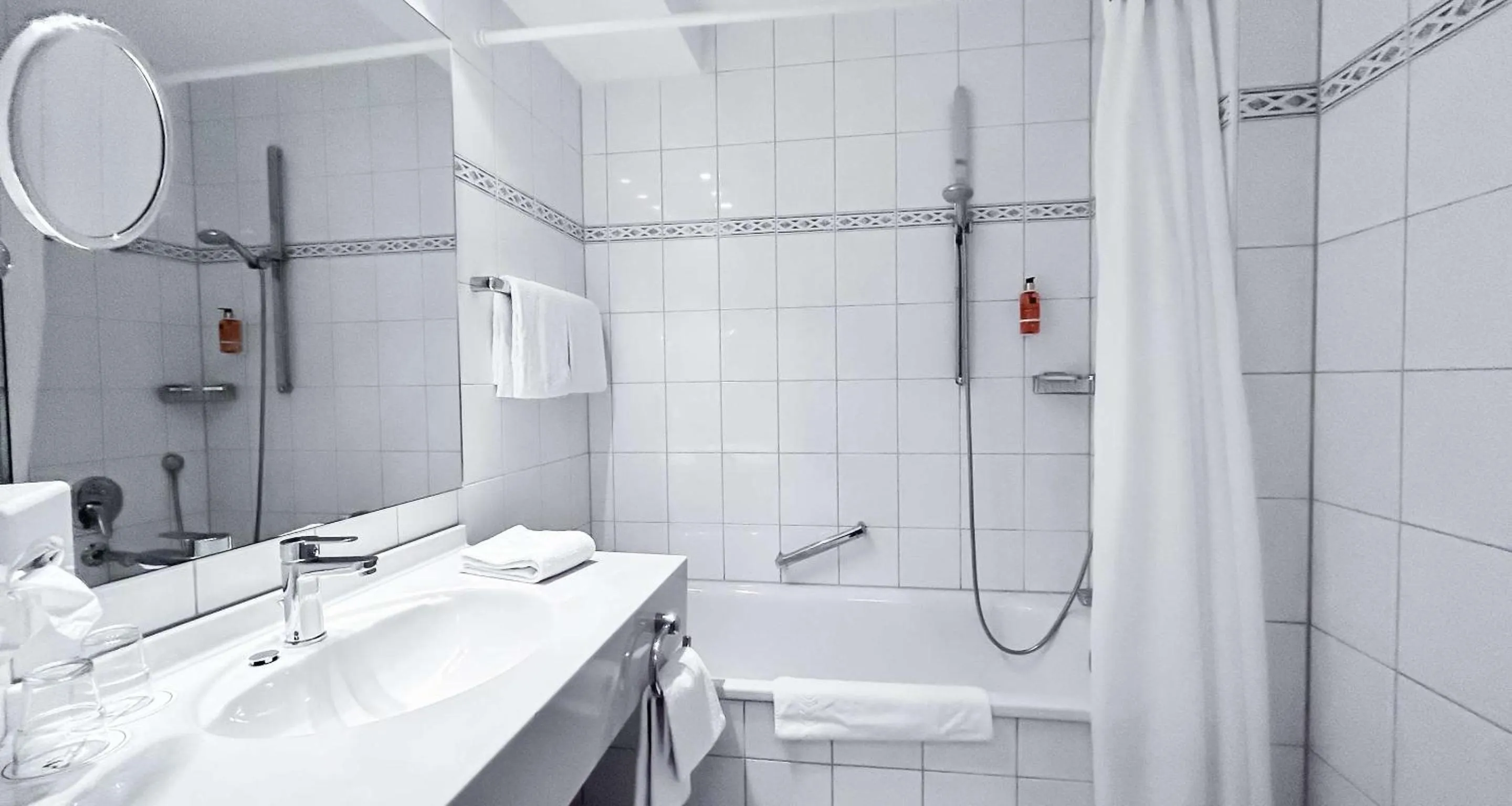 Bathroom in Berghotel Hammersbach, Sure Hotel Collection by Best Western