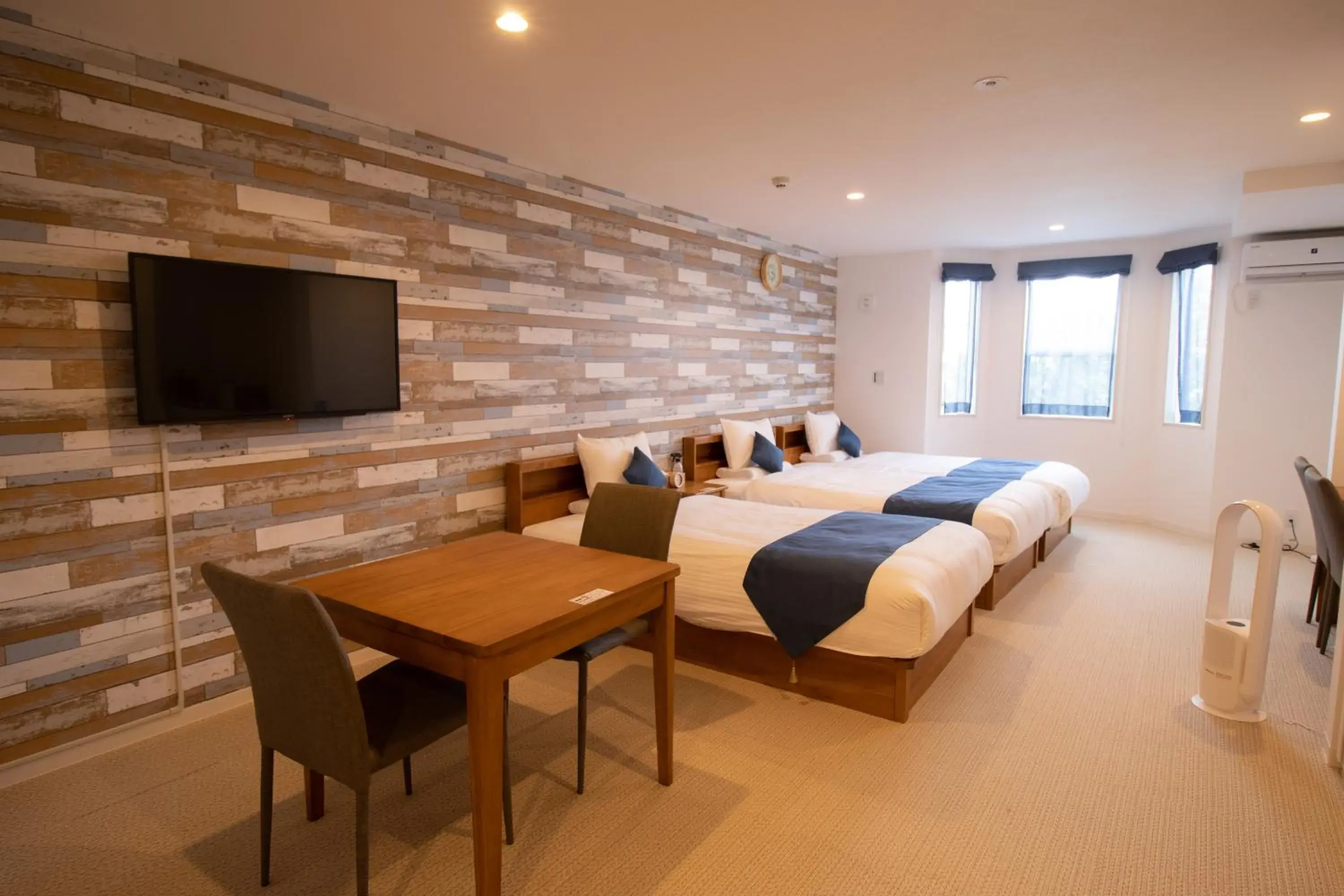 Comfort Triple Room in Hotel Santa Barbara Miyakojima Resort Comfort Triple Room in Hotel Santa Barbara Miyakojima Resort