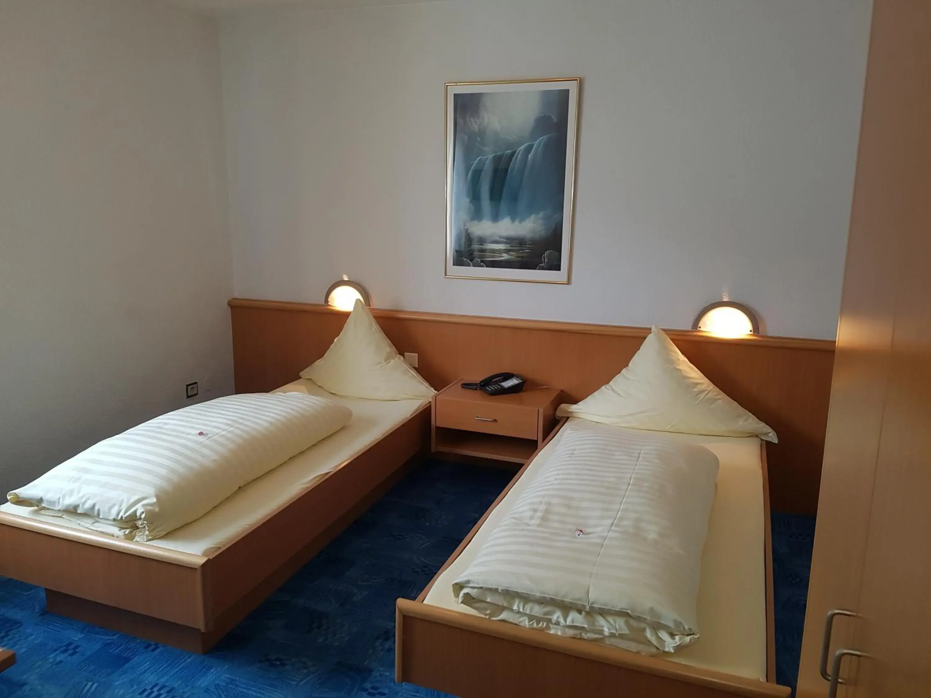 Standard Twin Room in Hotel Stadt Baunatal Standard Twin Room in Hotel Stadt Baunatal