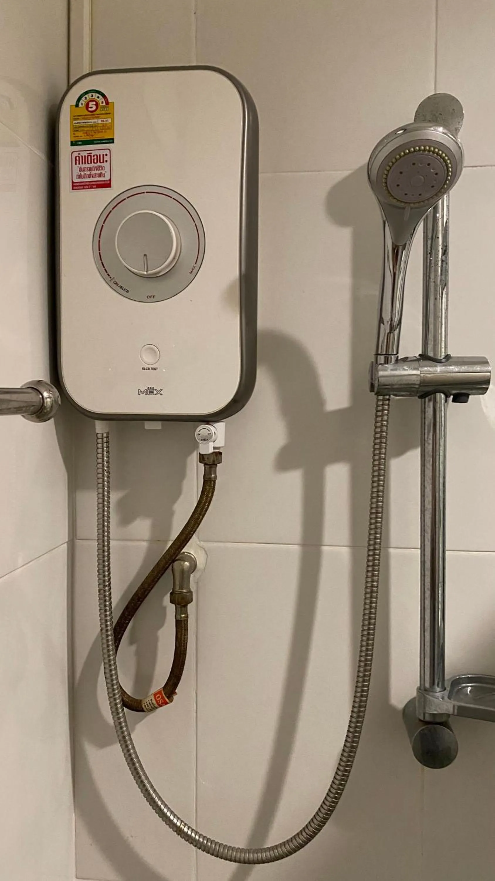 Bathroom in Hotel IYA