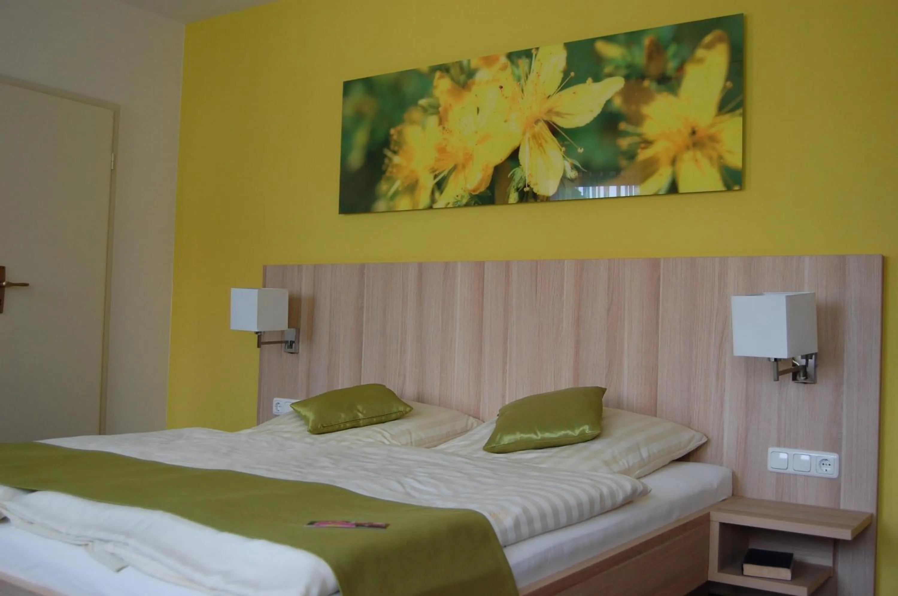 Bed in Gasthof Linden & Wildkräuterhotel