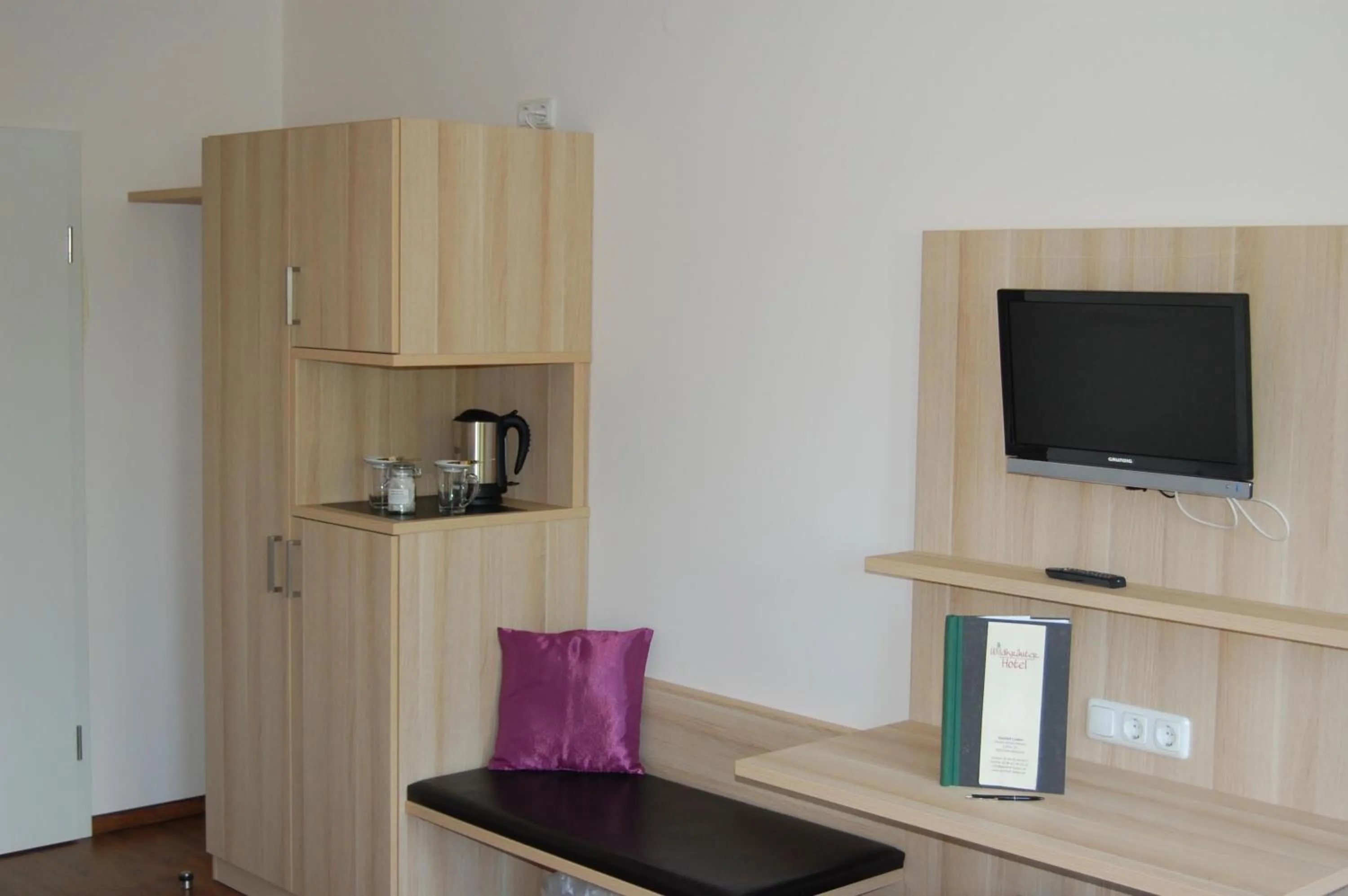 TV and multimedia in Gasthof Linden & Wildkräuterhotel