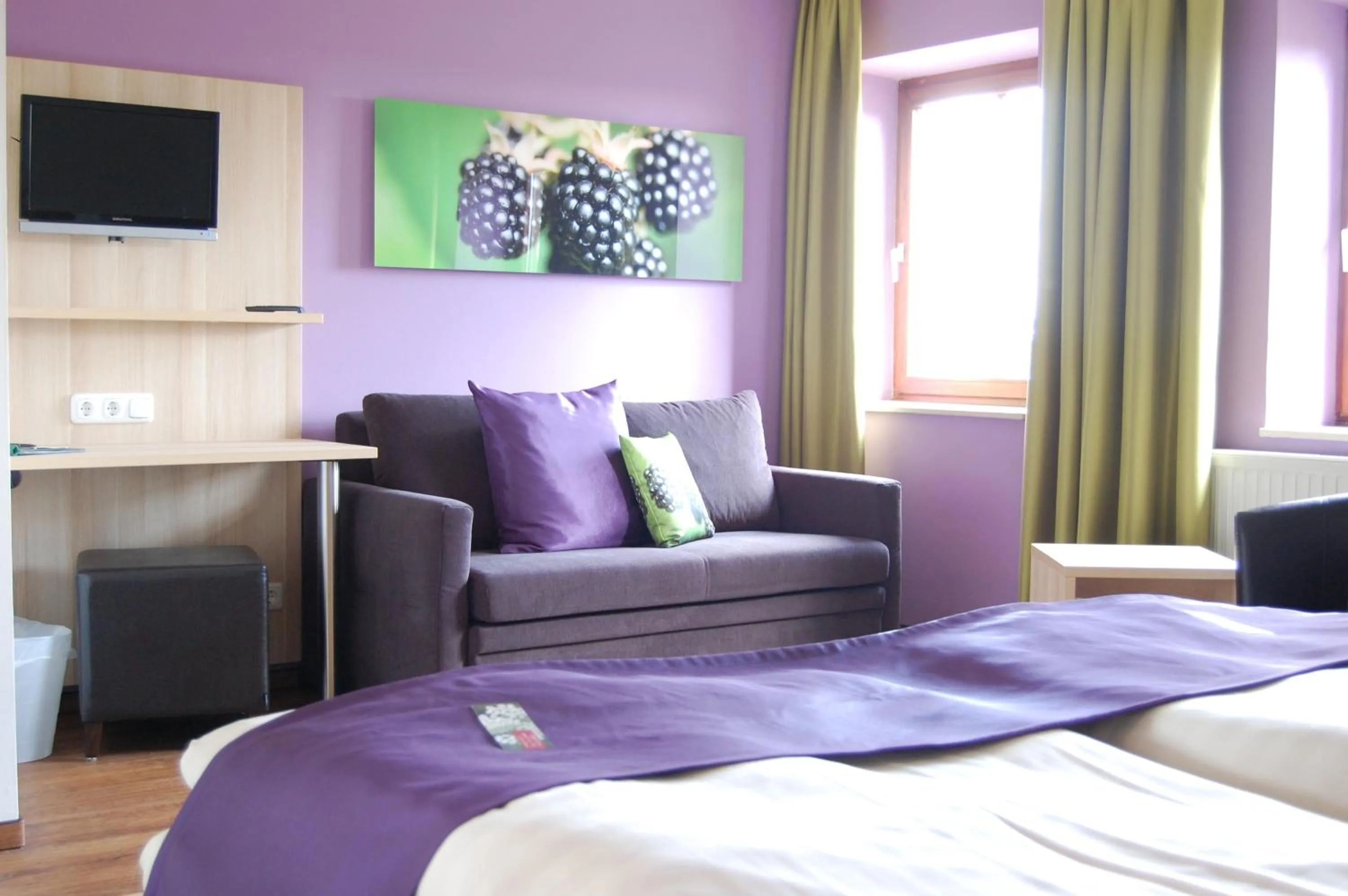 Seating area, Bed in Gasthof Linden & Wildkräuterhotel