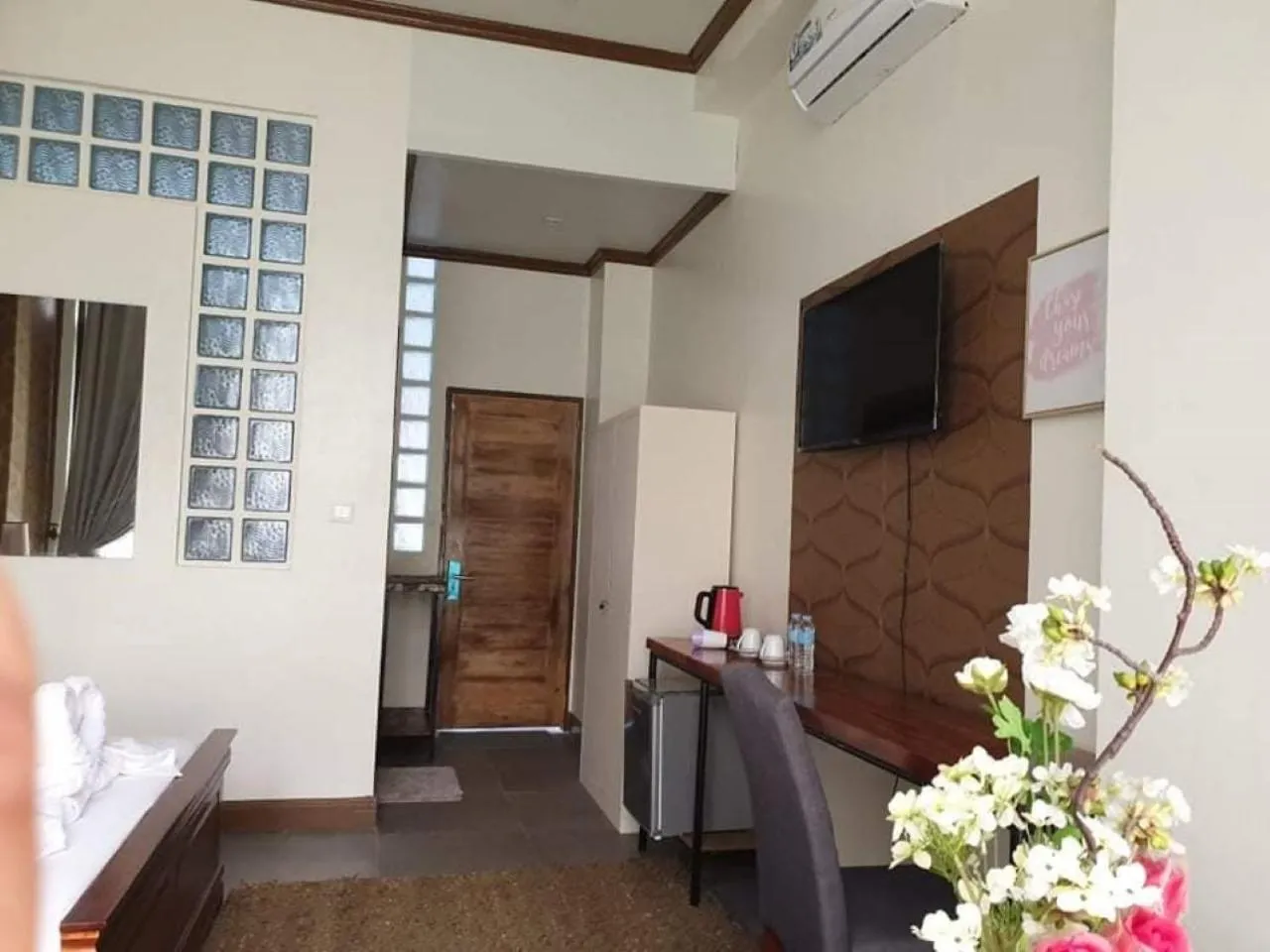 Property building, Bed in Bohol Boutique Hotel