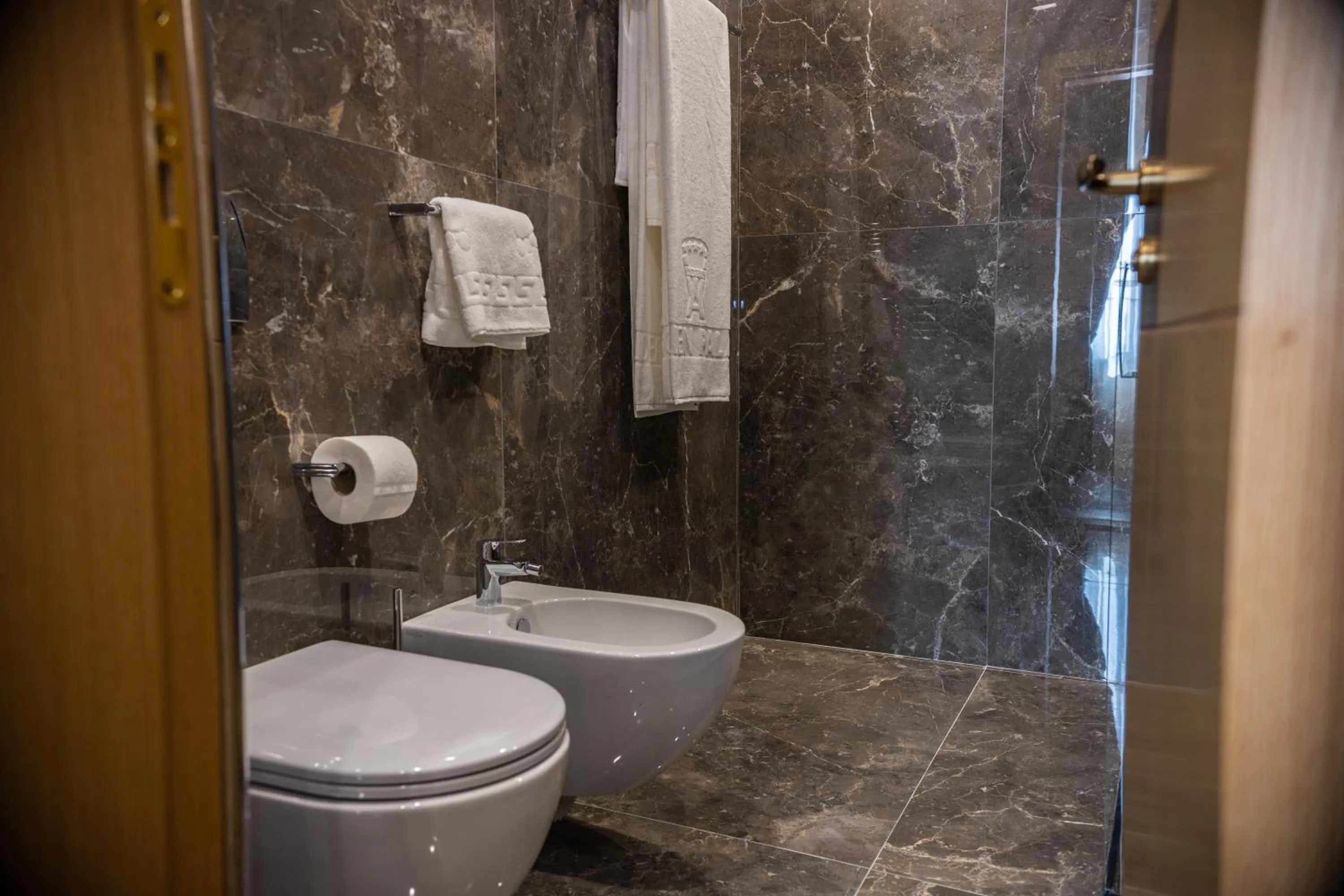 Bathroom in Hotel Golden Palace