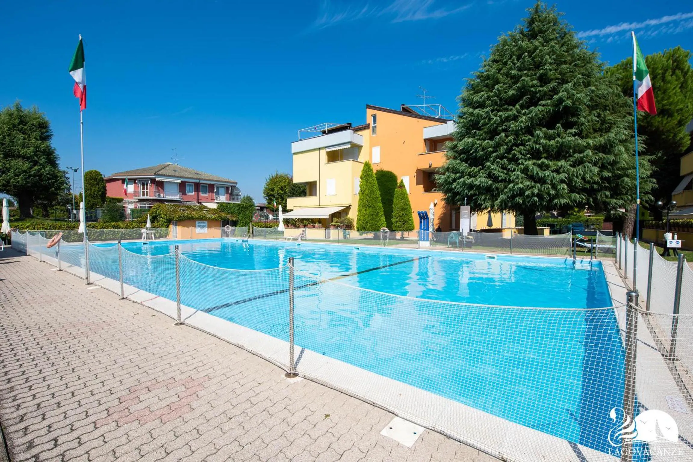 Swimming pool in Appartamento Garden Ville
