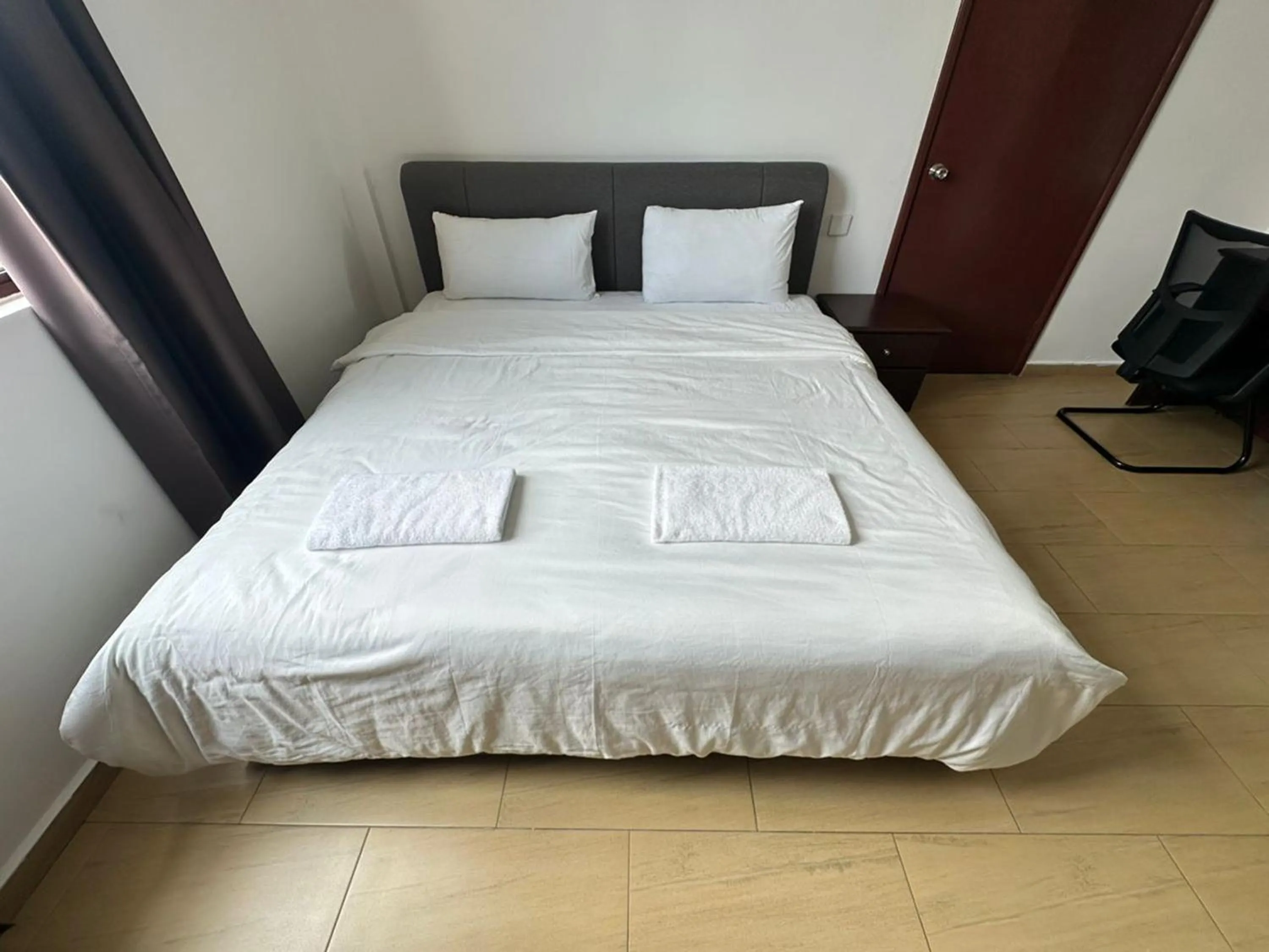 Bed in Glistar Hotel