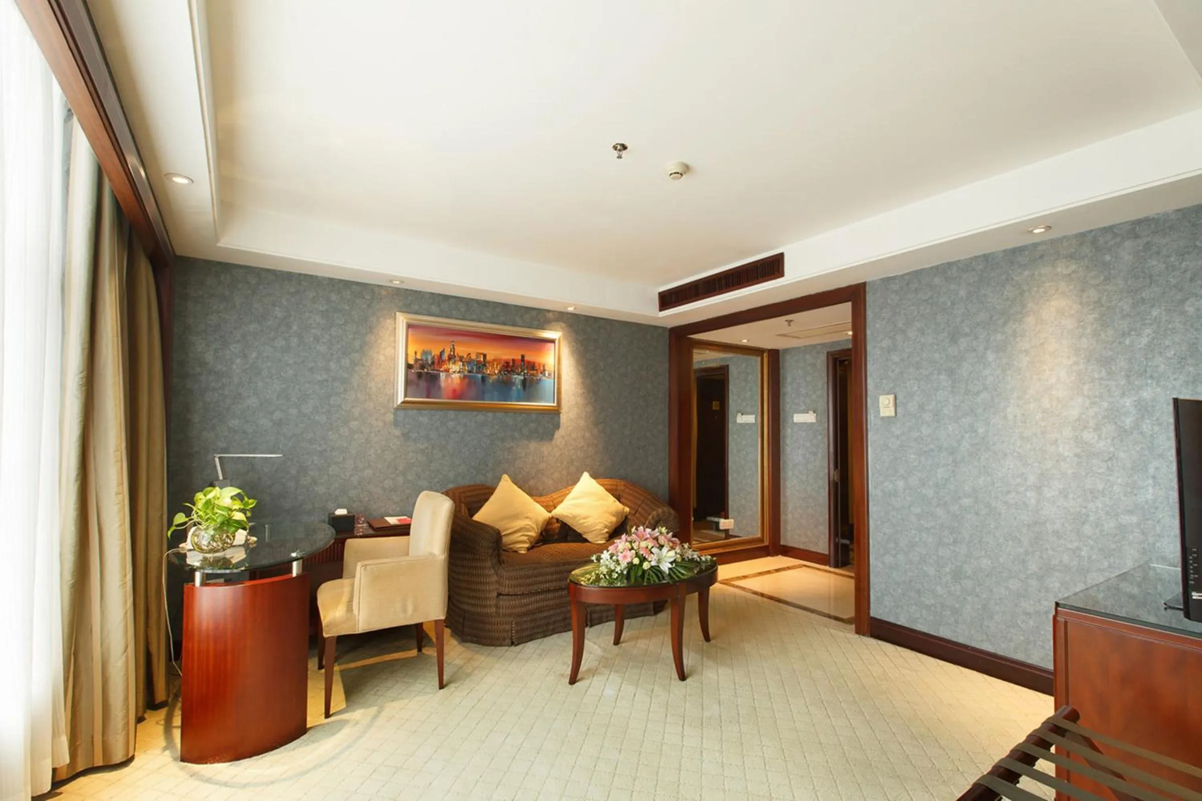 Living room in Grand Royal Hotel