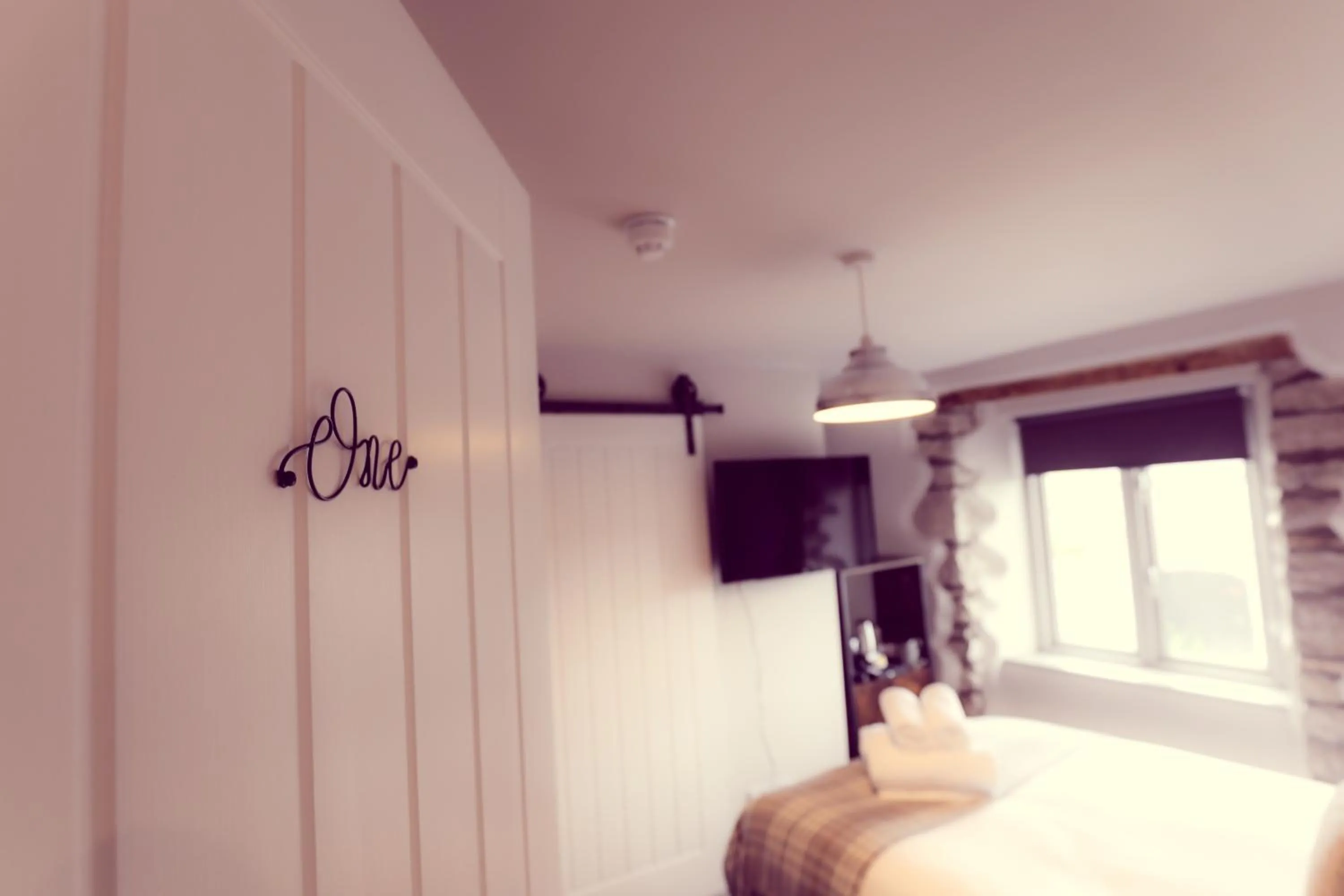 Bed in The Tavern at Hale