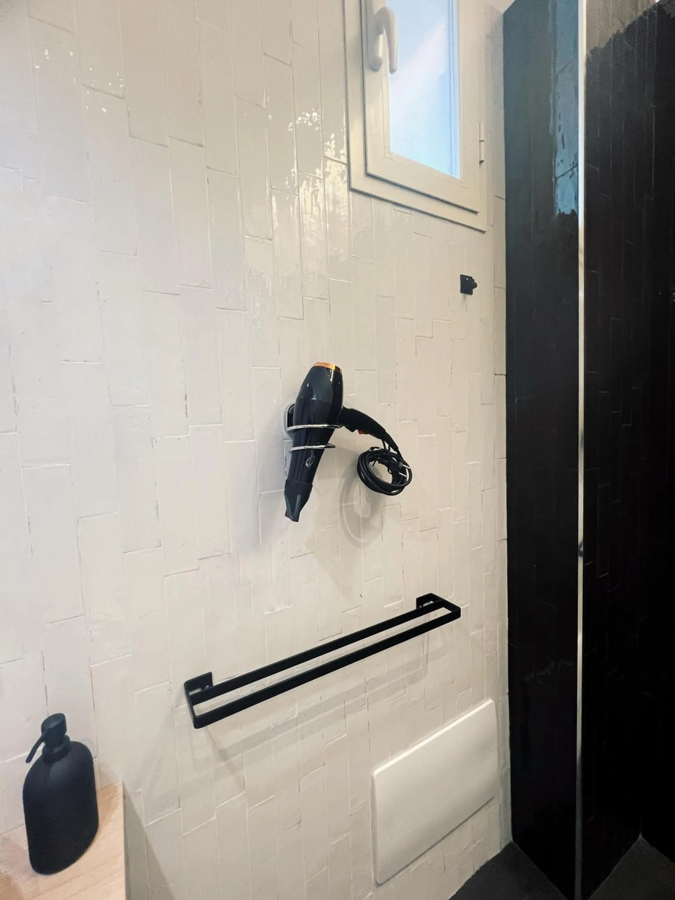 Bathroom in LH51 Rooms