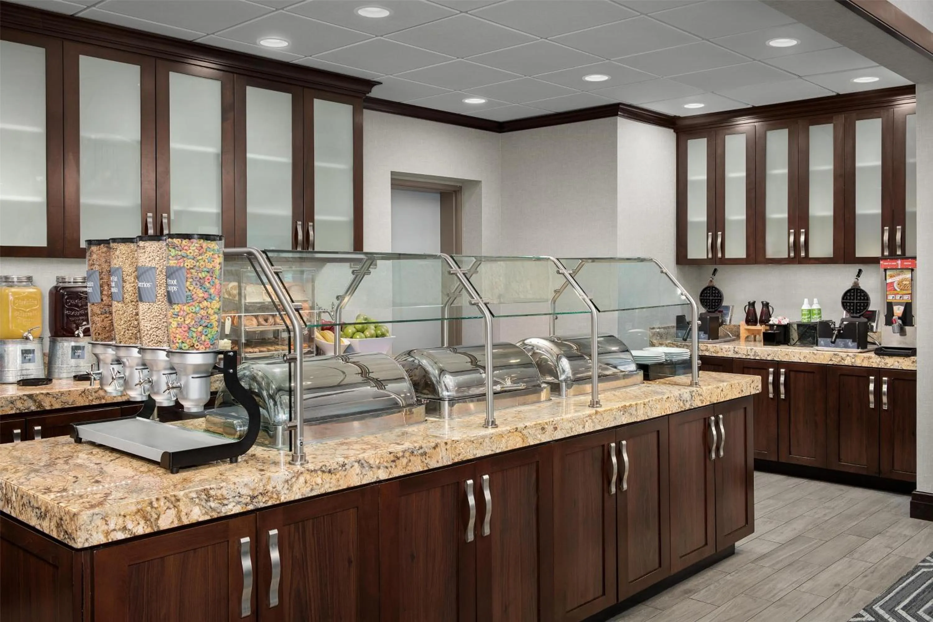 Breakfast in Homewood Suites by Hilton Seattle/Lynnwood