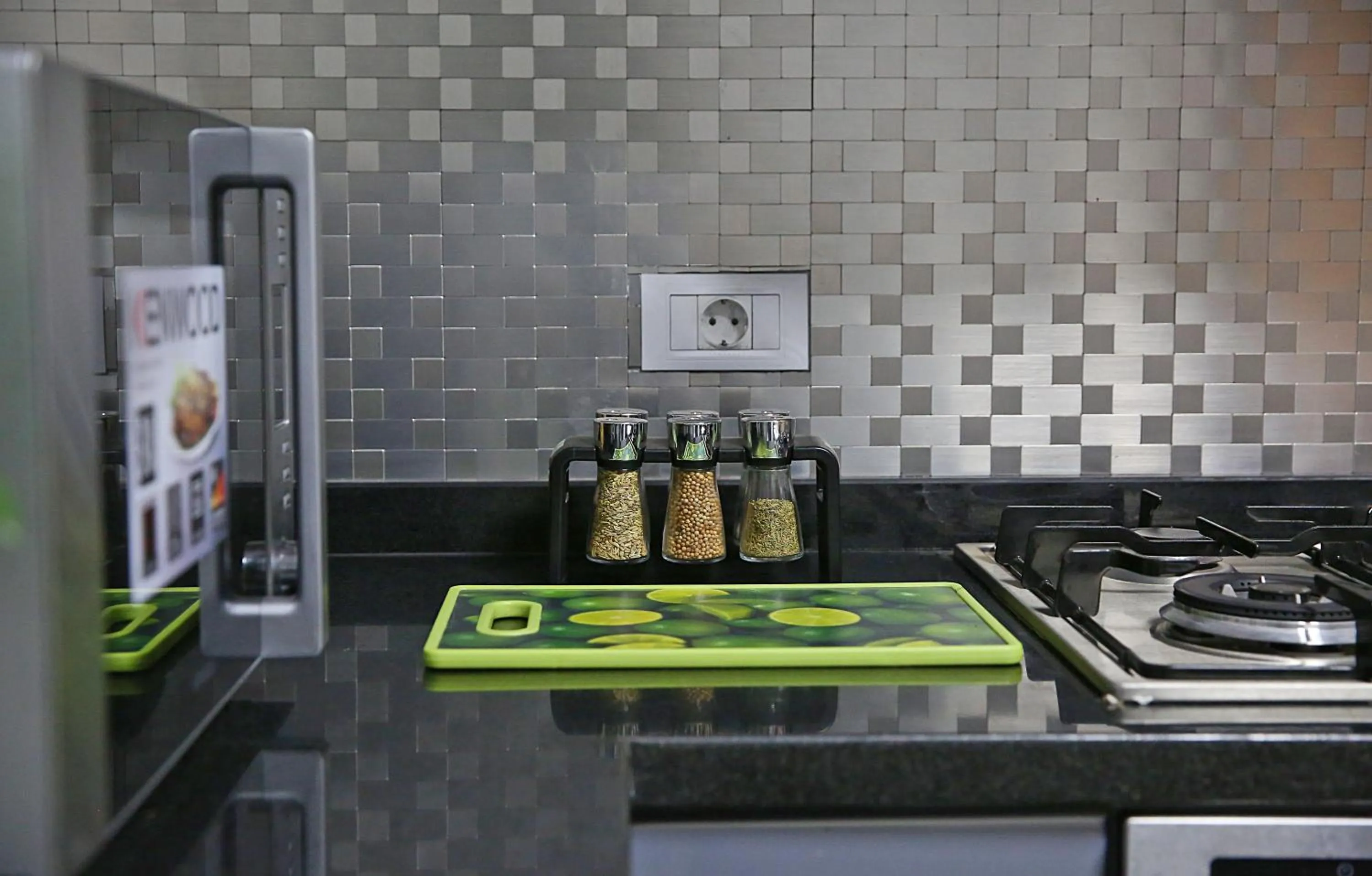 Kitchen or kitchenette in AlAshrafia Smart Residence