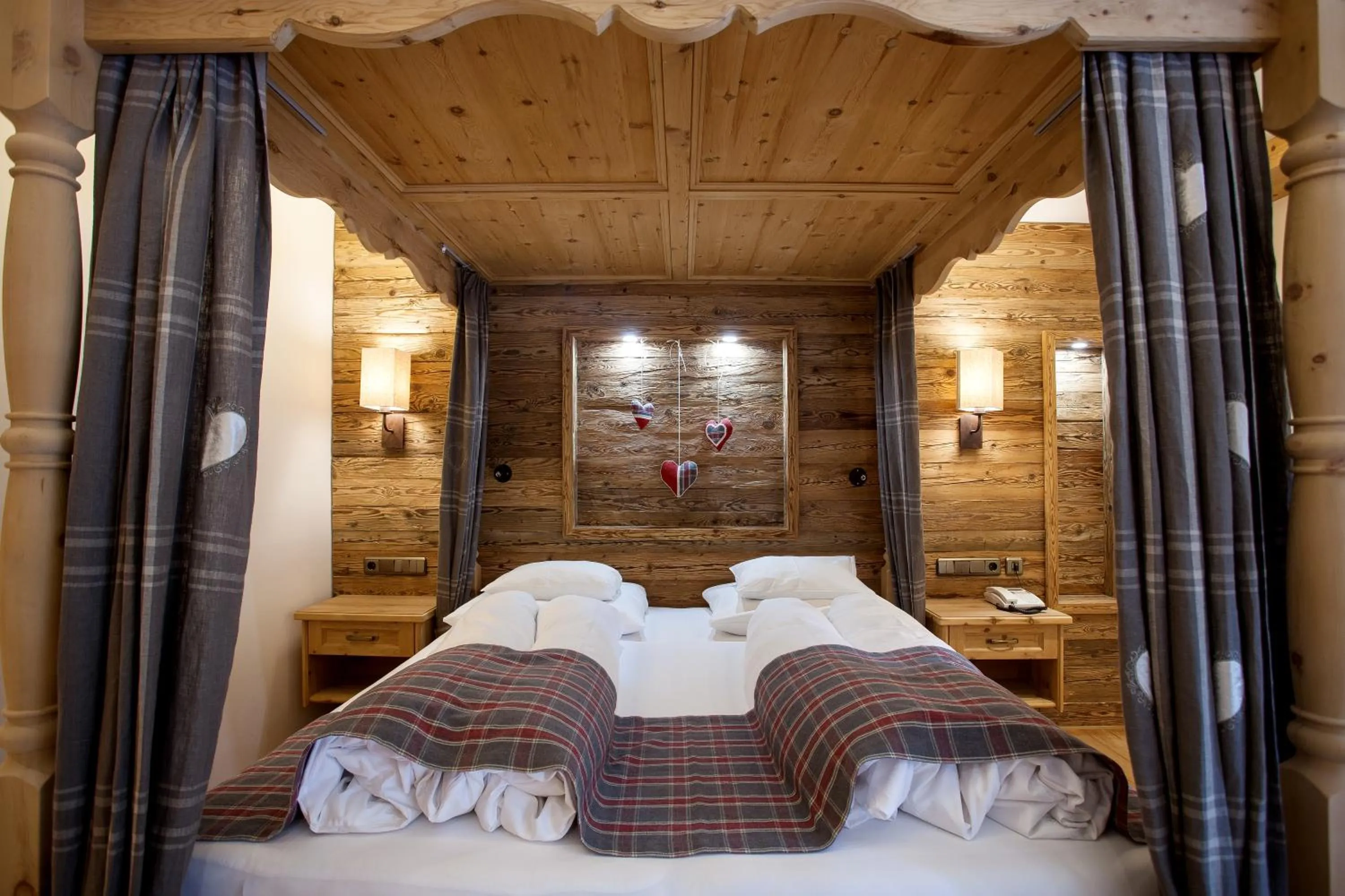 Bedroom, Bed in Verwöhnhotel Kristall