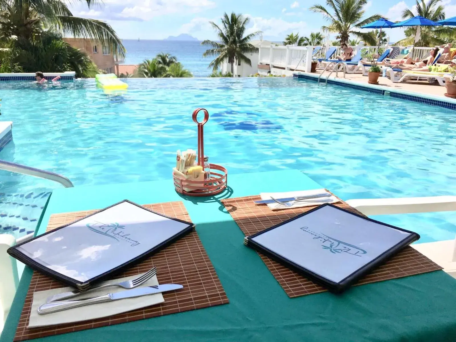 Restaurant/places to eat in La Vista Resort Restaurant/places to eat in La Vista Resort