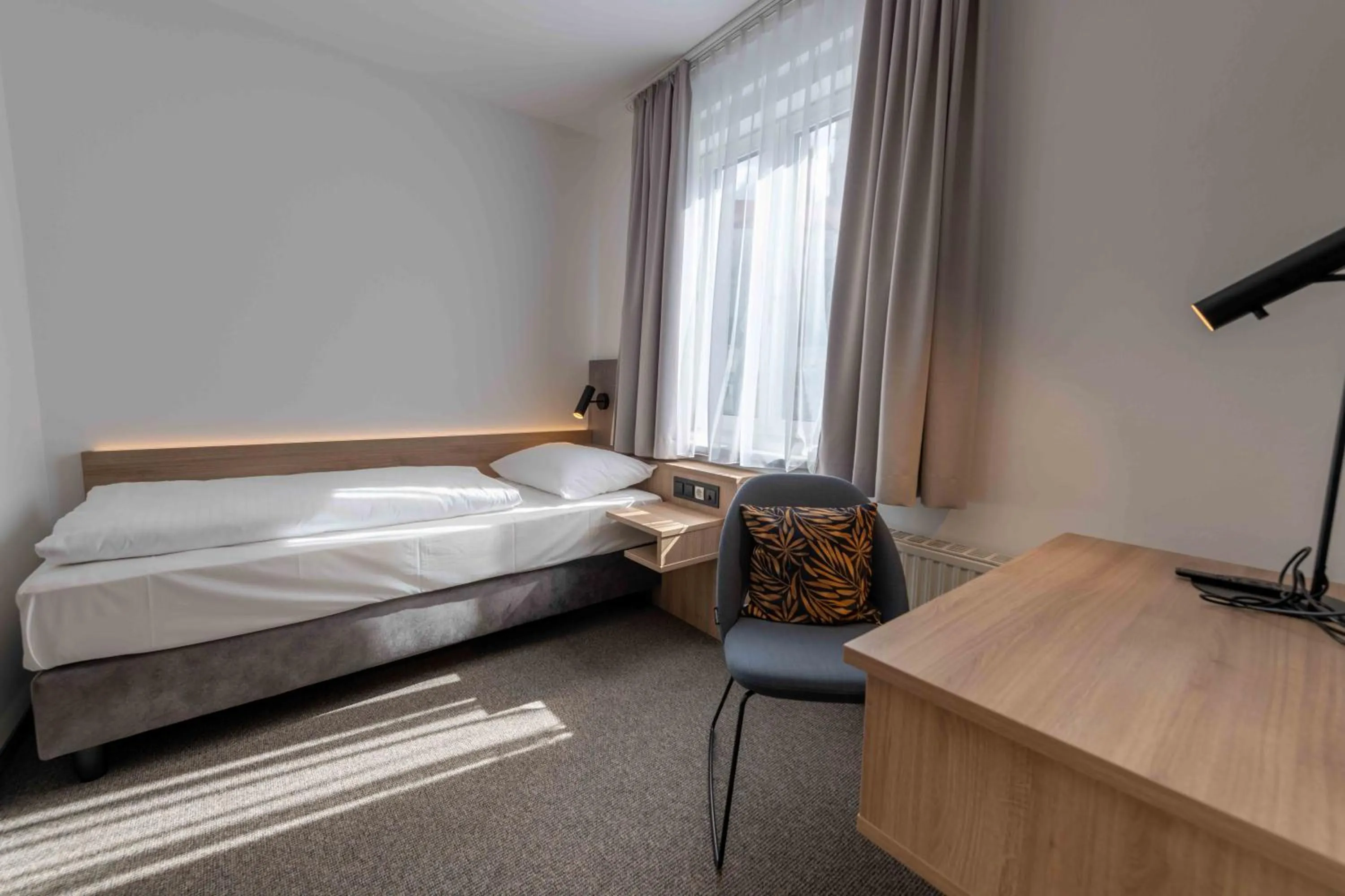 Photo of the whole room, Bed in Hotel Anker