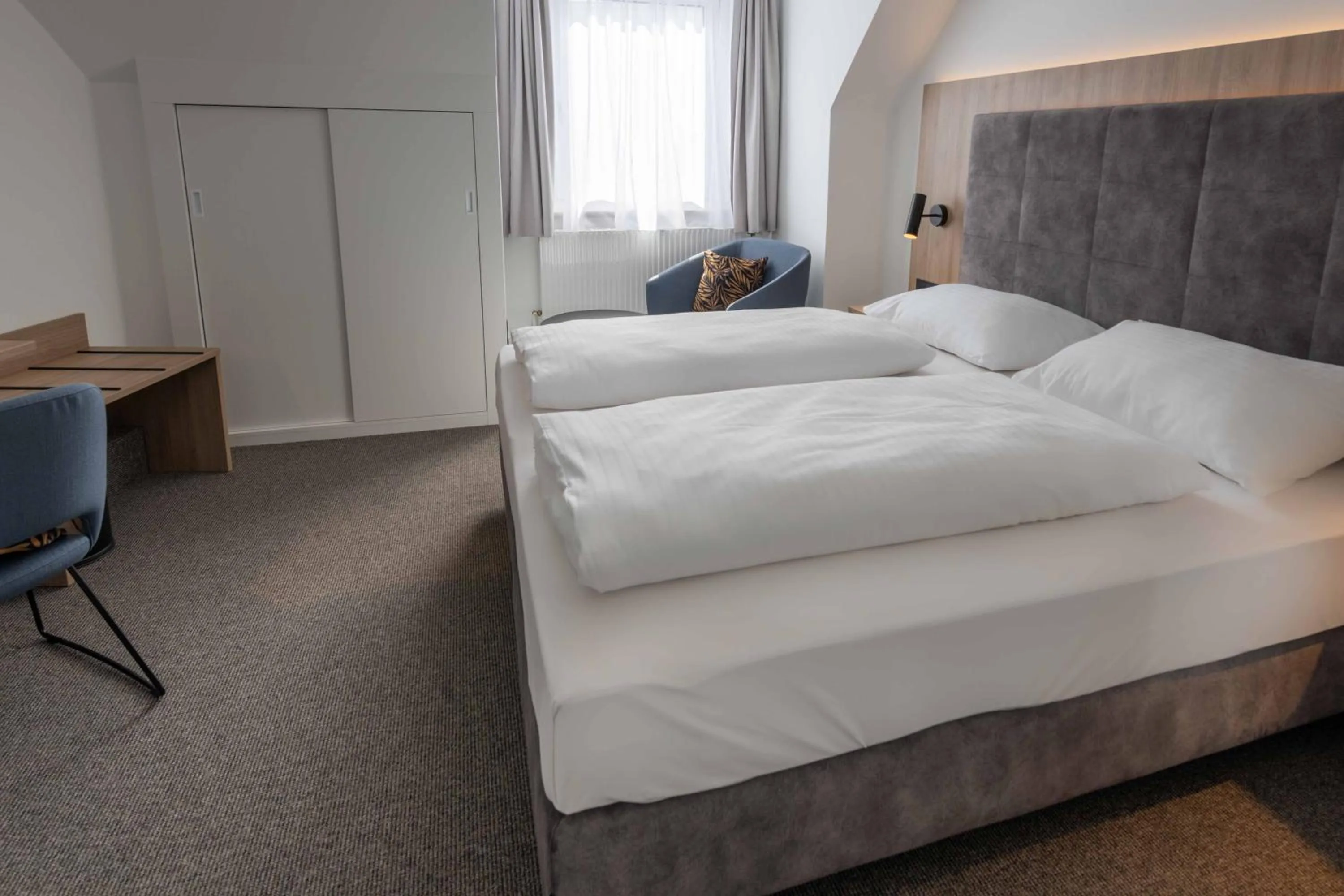 Photo of the whole room, Bed in Hotel Anker