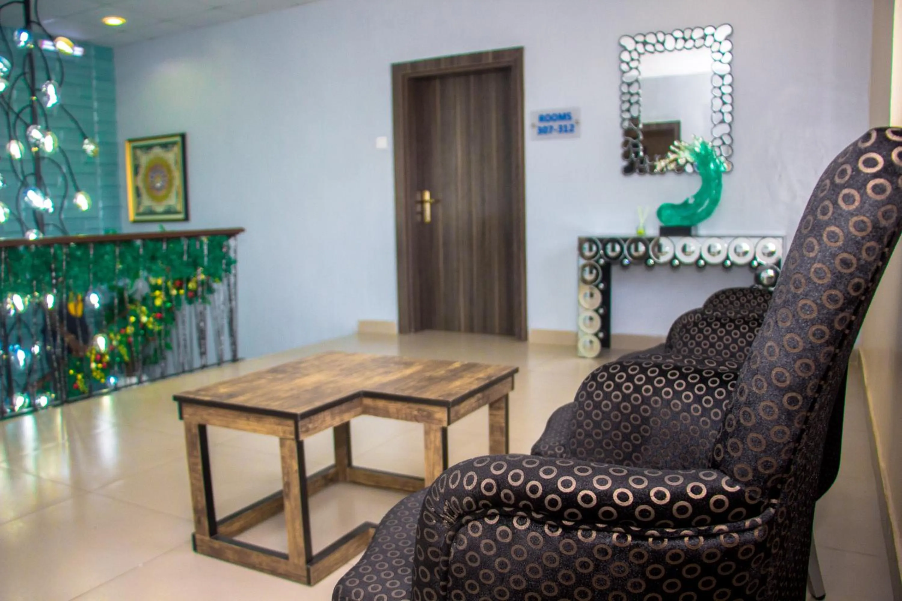 Seating area in Riviera Suites