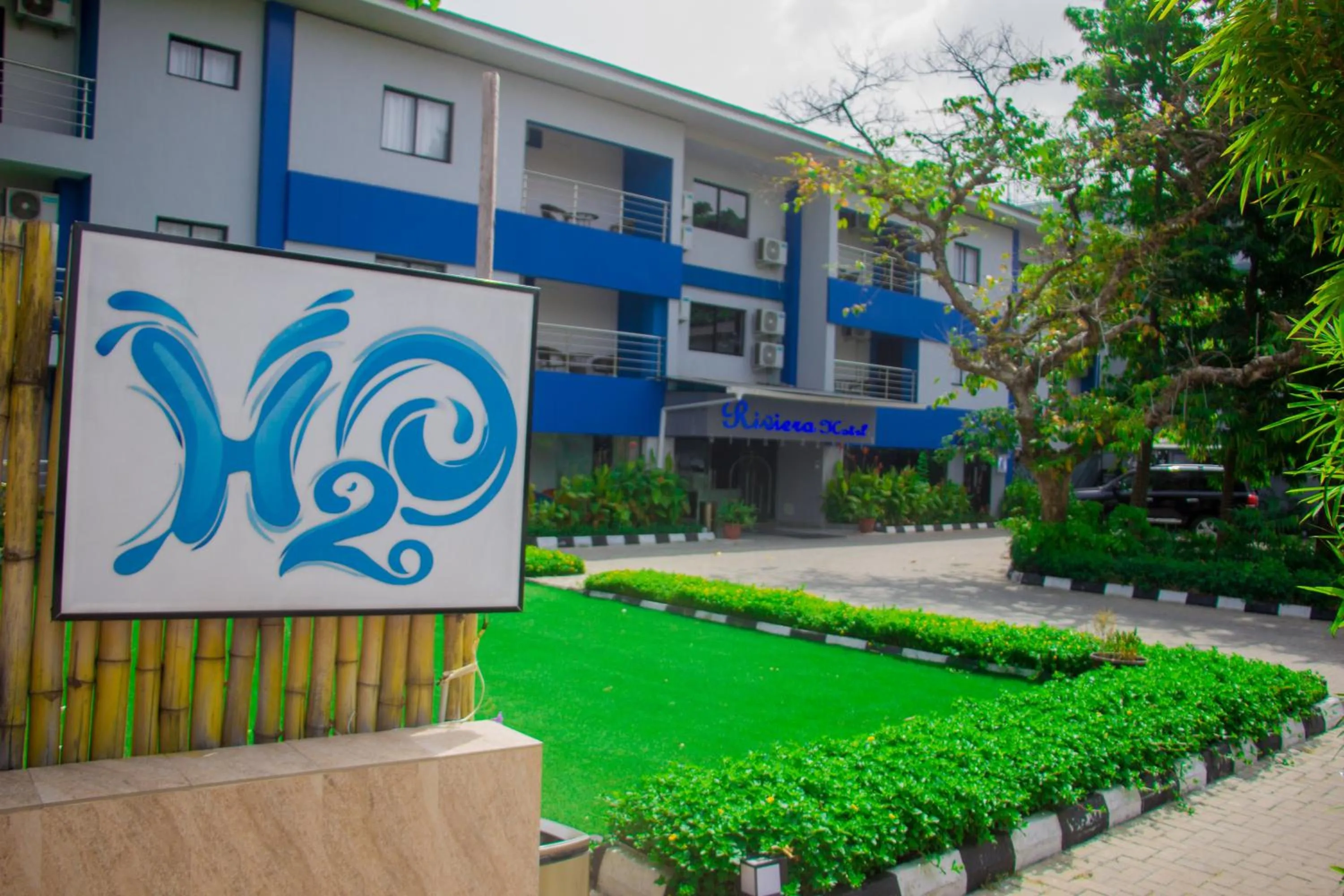 Property building in Riviera Suites