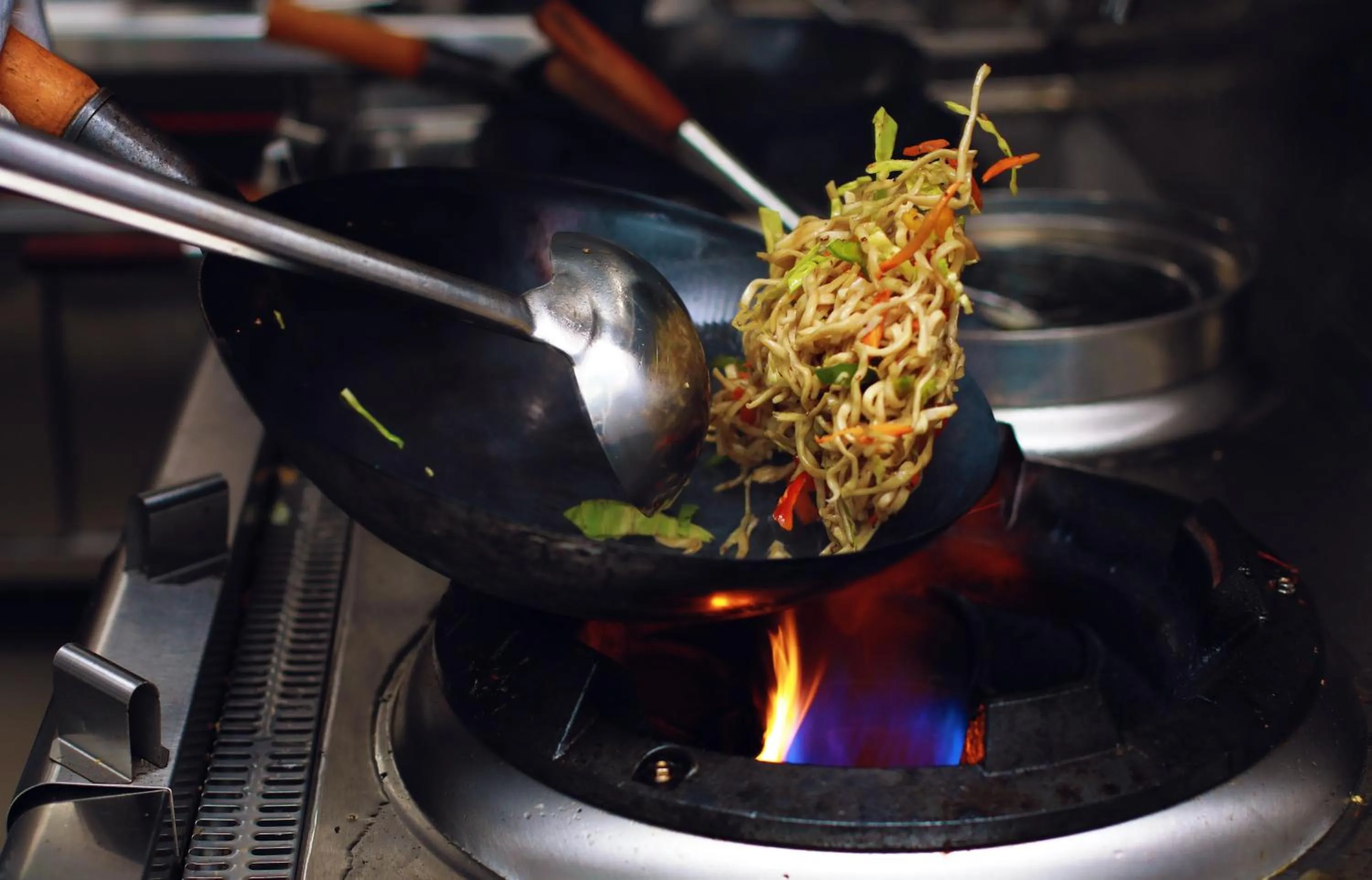 Restaurant/places to eat in Riviera Suites