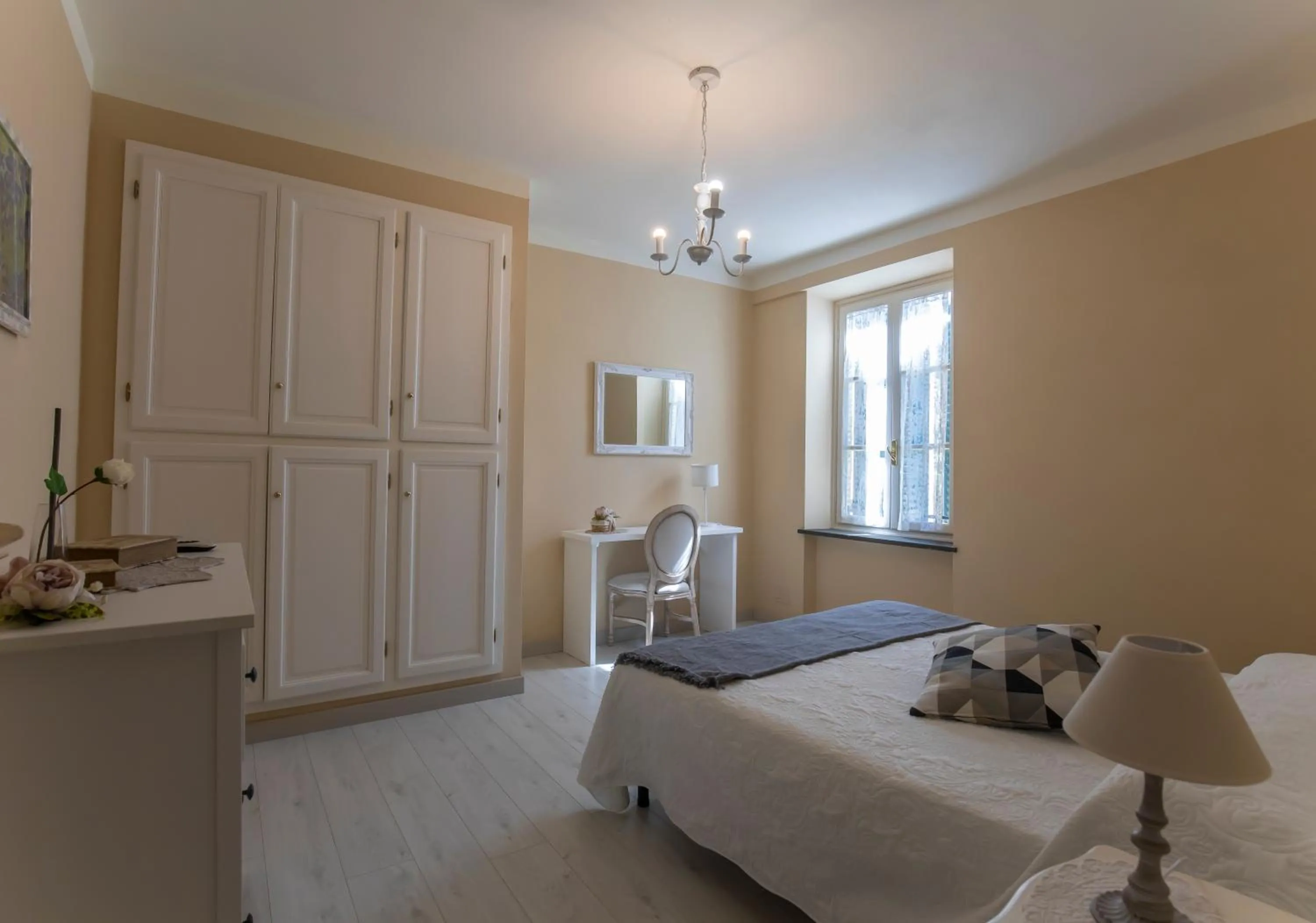 Bed in Garden Relays Villa Rosy