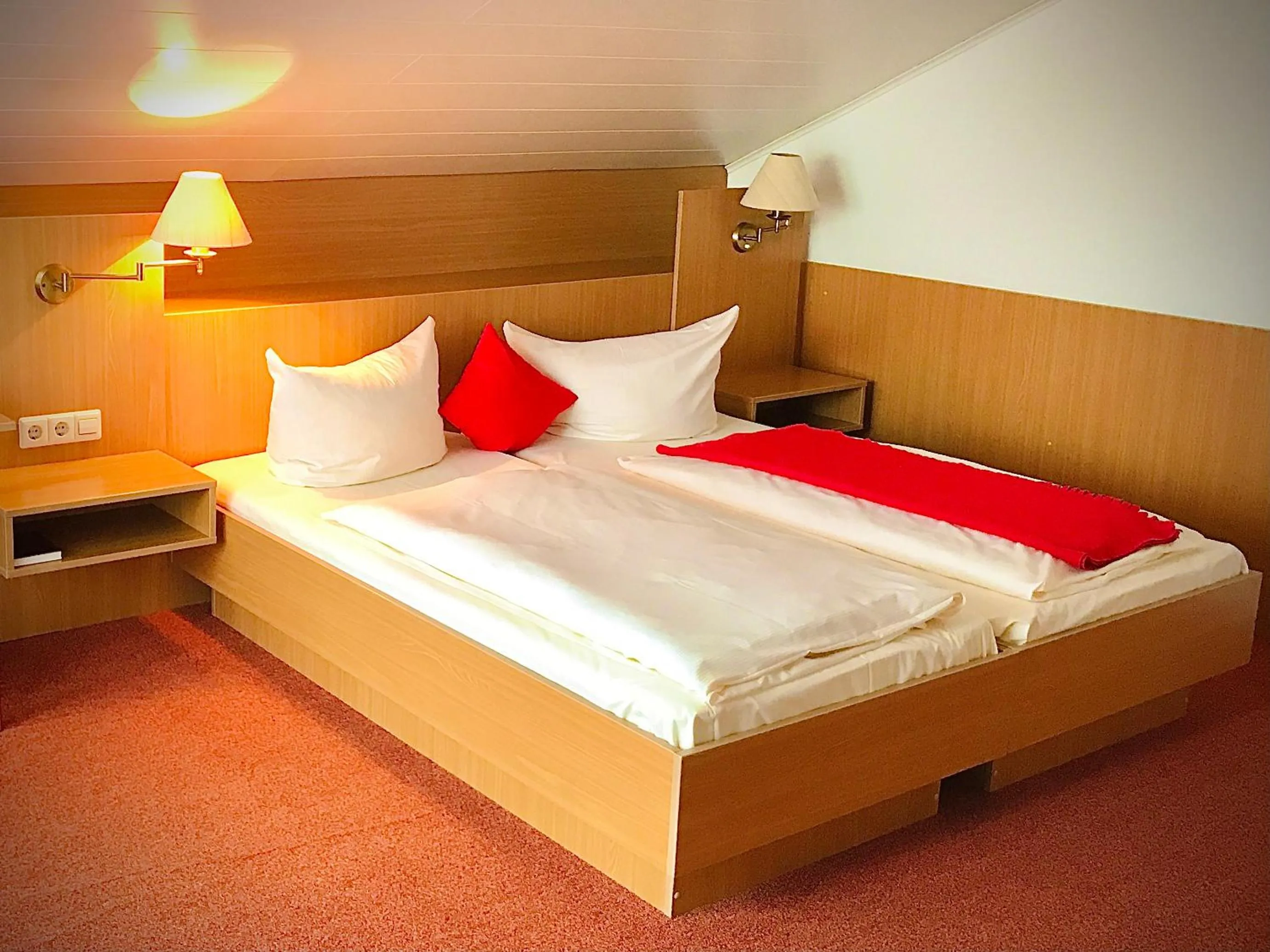 Bed in Meister BÄR HOTEL Am Wald