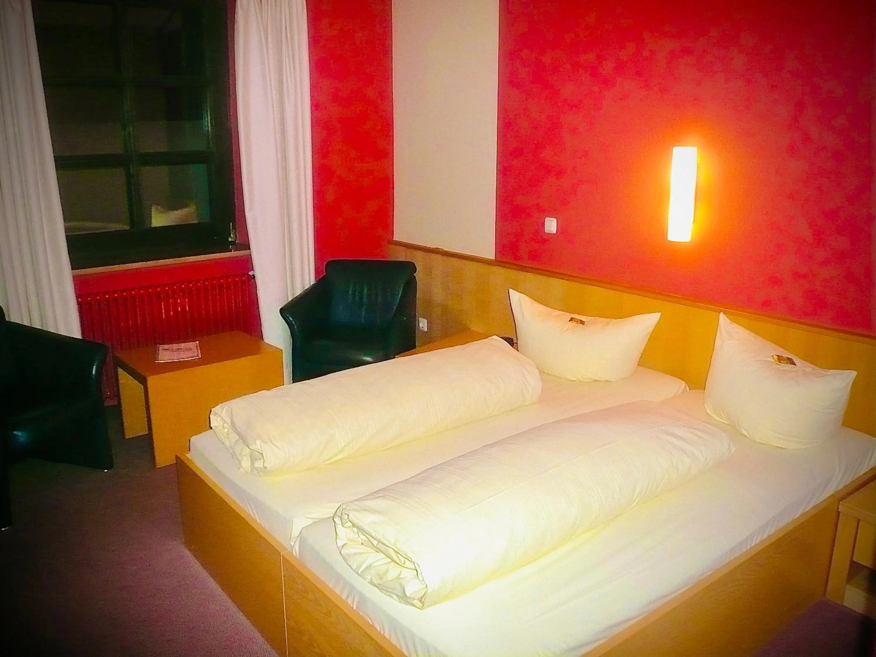 Bed in Meister BÄR HOTEL Am Wald