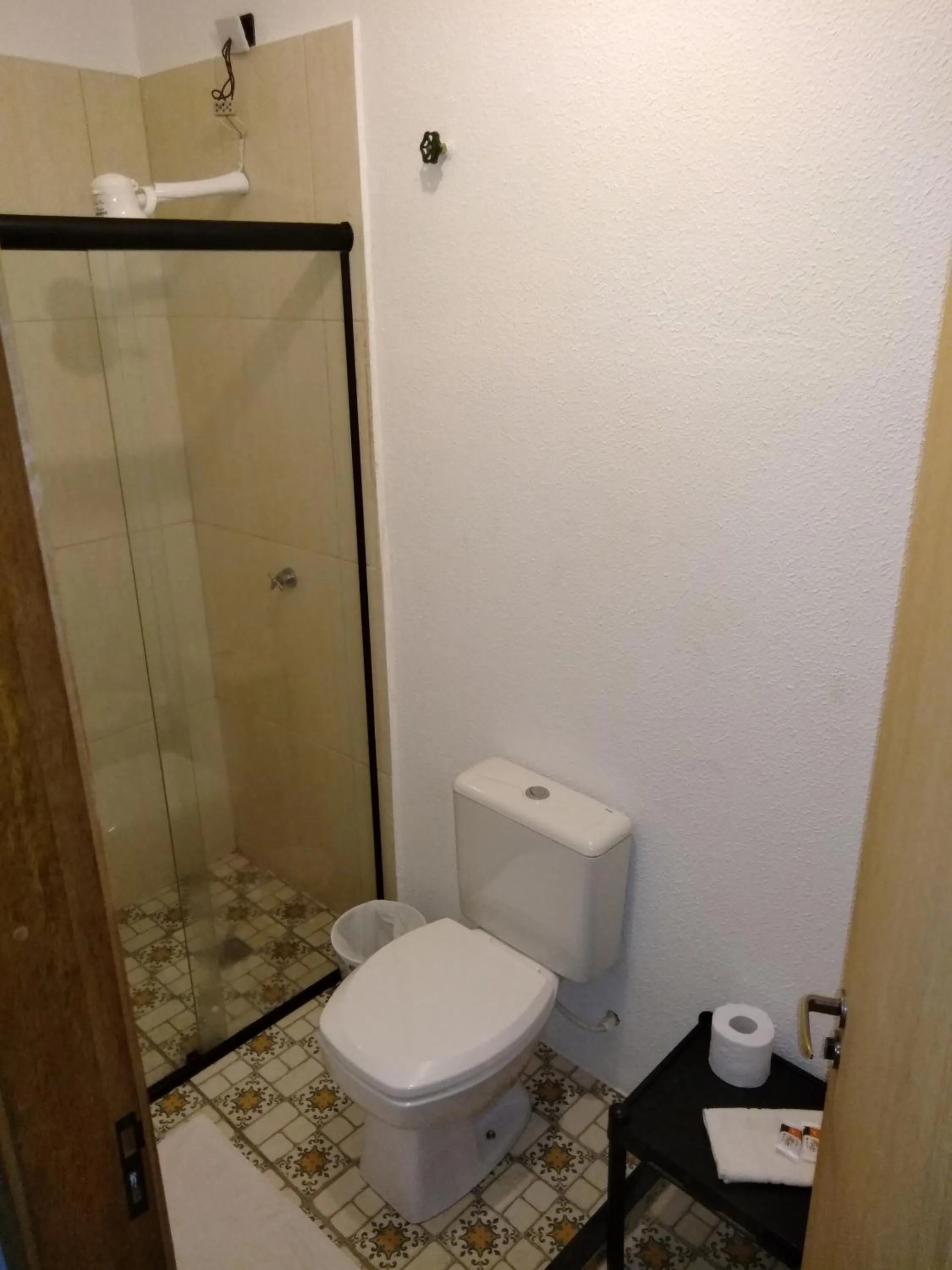 Shower in Ipê Rosa Hotel