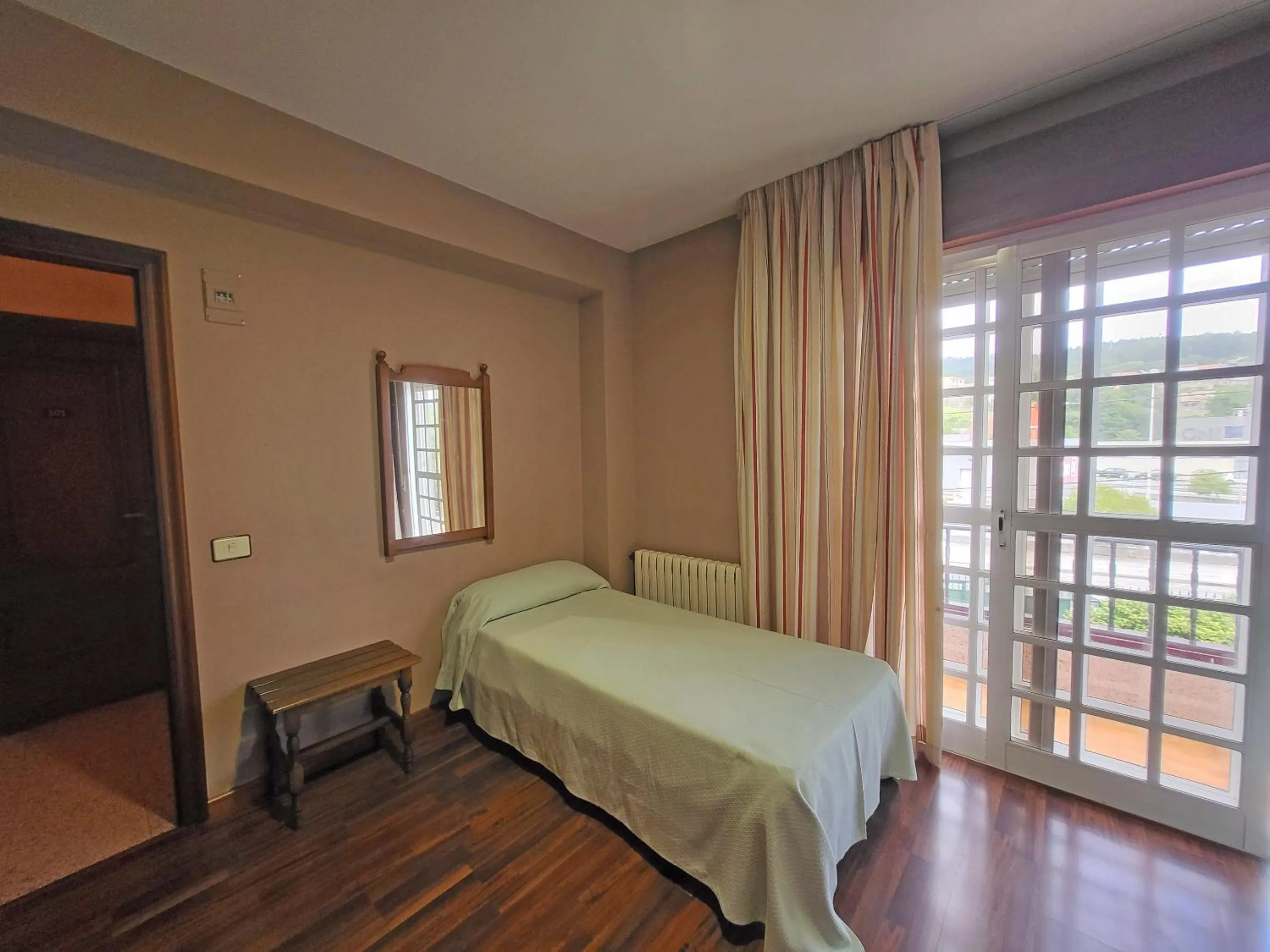 Bed in Hotel Galaico Sanxenxo