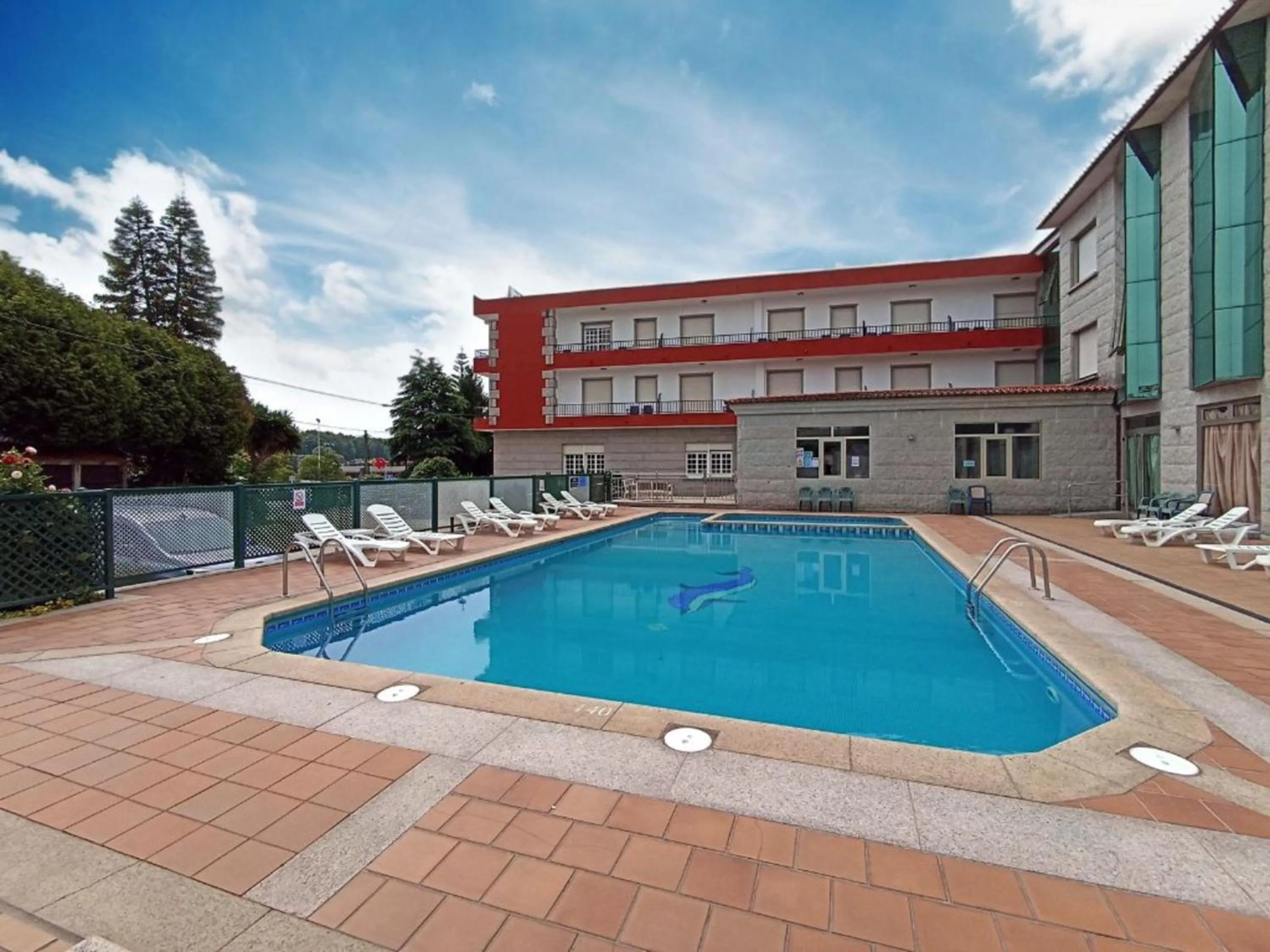 Swimming pool in Hotel Galaico Sanxenxo