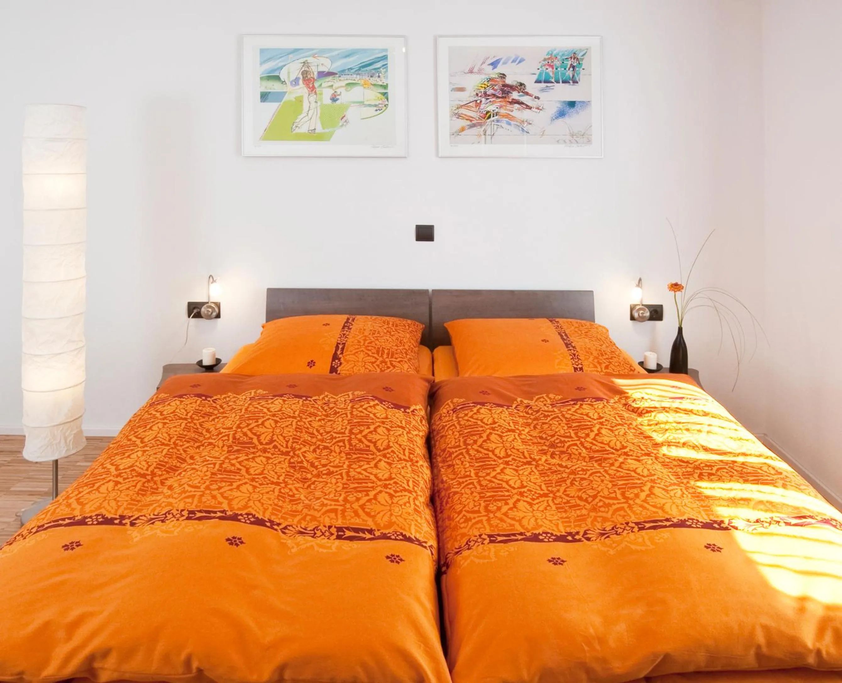 Bed in Hotel Merlin