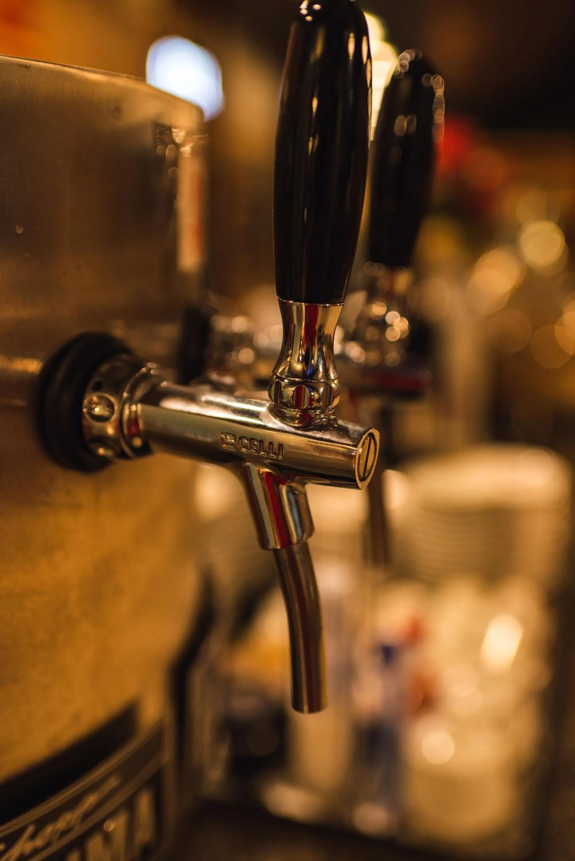 Restaurant/places to eat in Treville Hotel