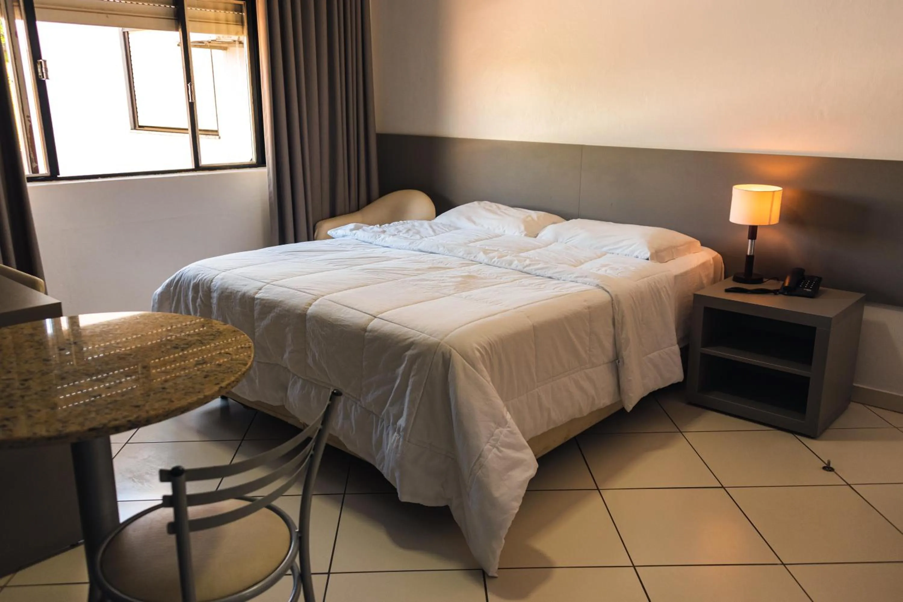 Bed in Treville Hotel